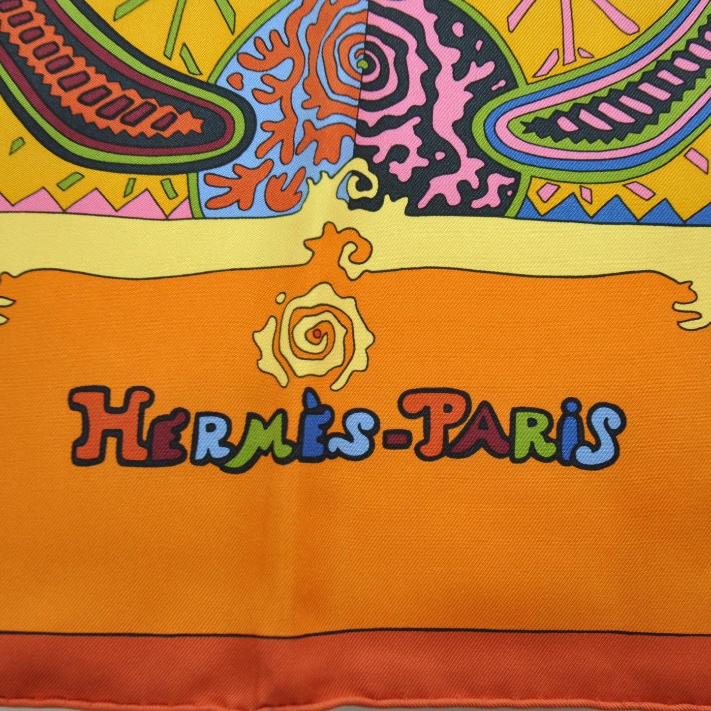 Silk Legende Kuna de Peuple Panama Scarf 90