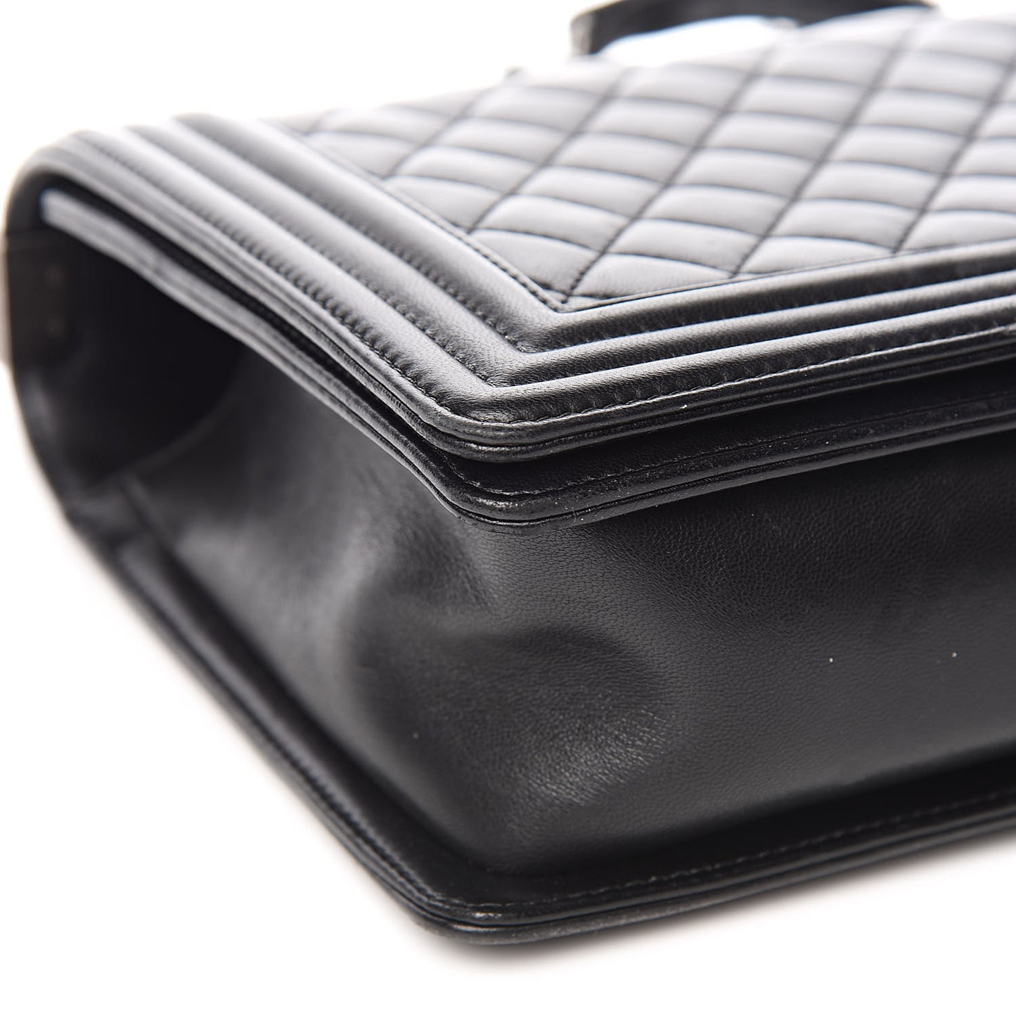 Lambskin Quilted New Medium Boy Flap Black