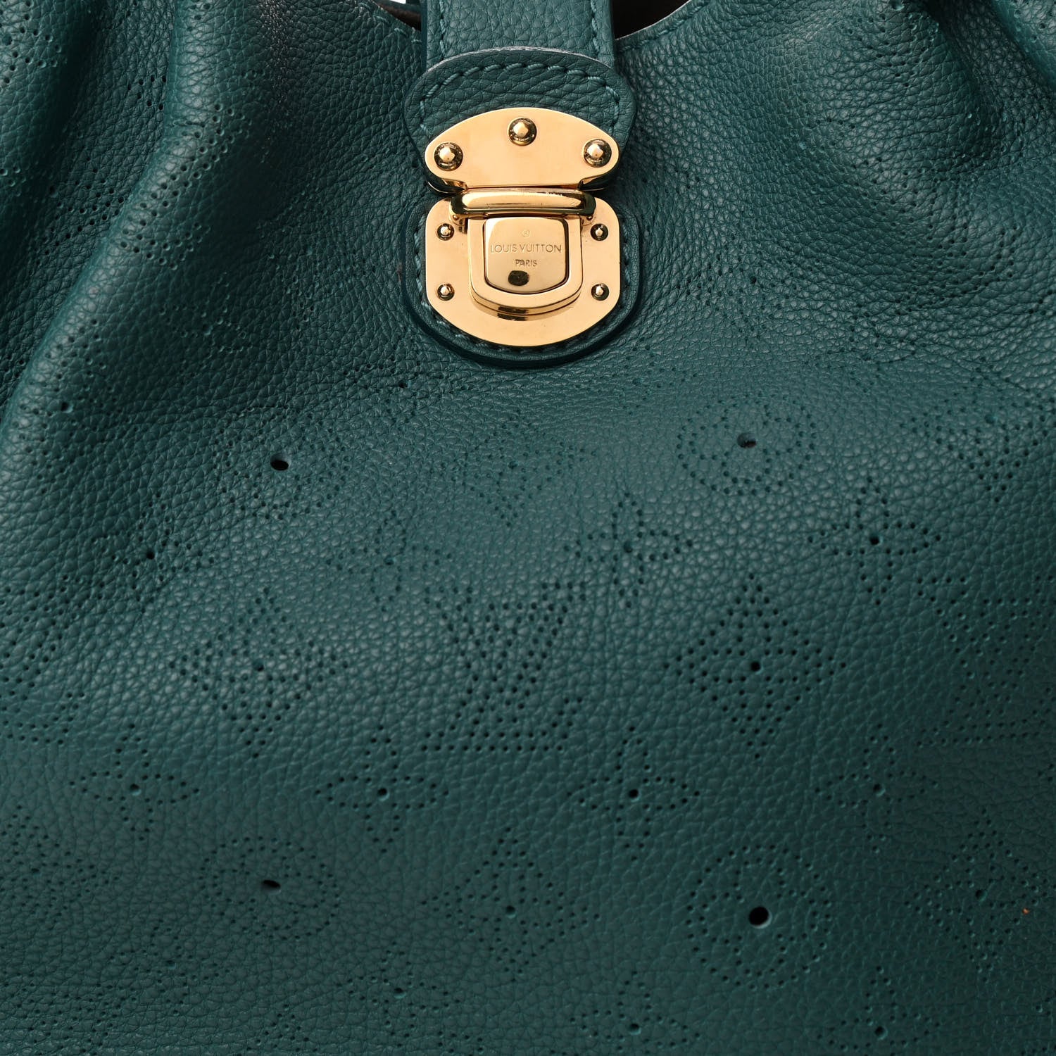 Louis Vuitton Mahina L Lagon 7 of 11