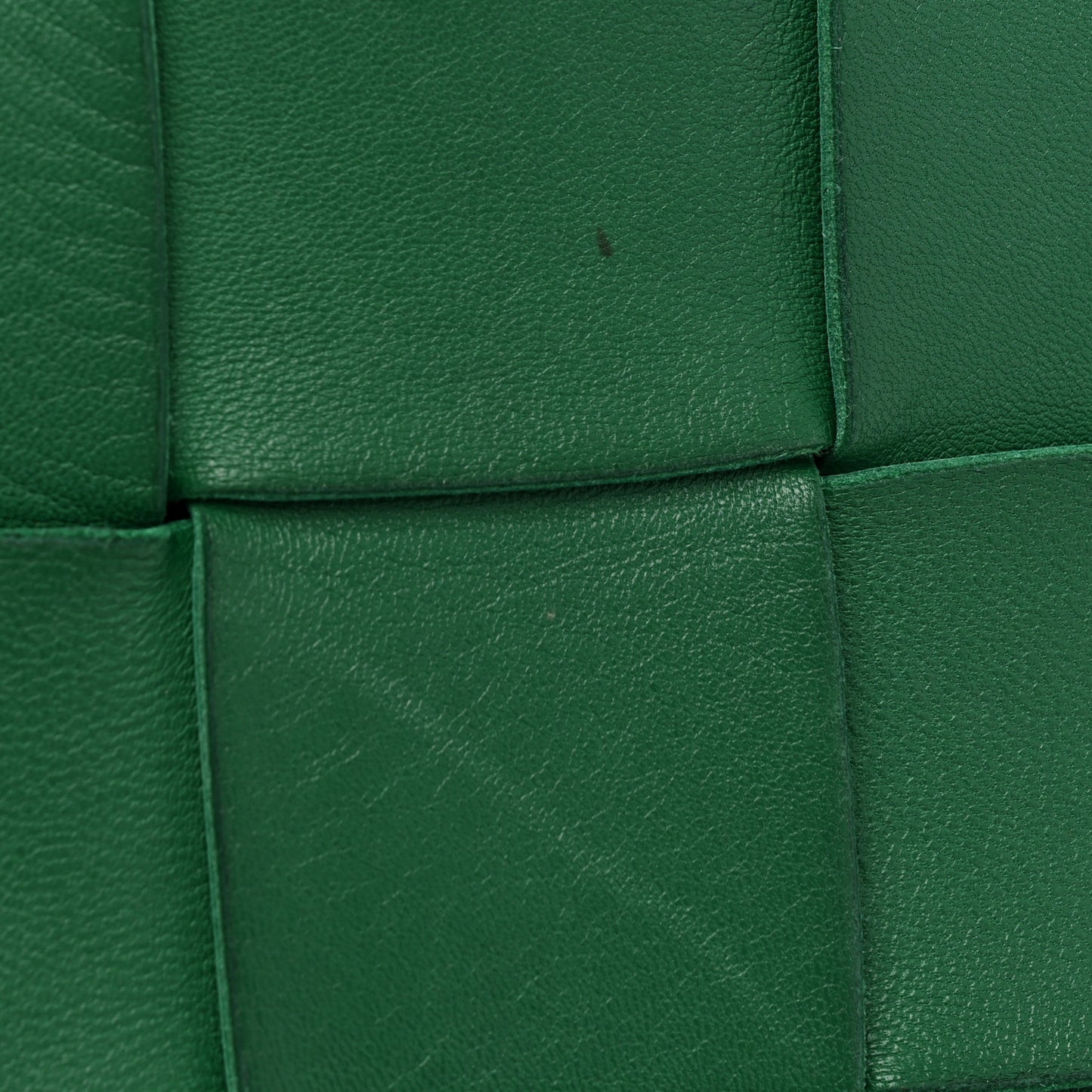 Lambskin Maxi Intrecciato Cassette Messenger Racing Green