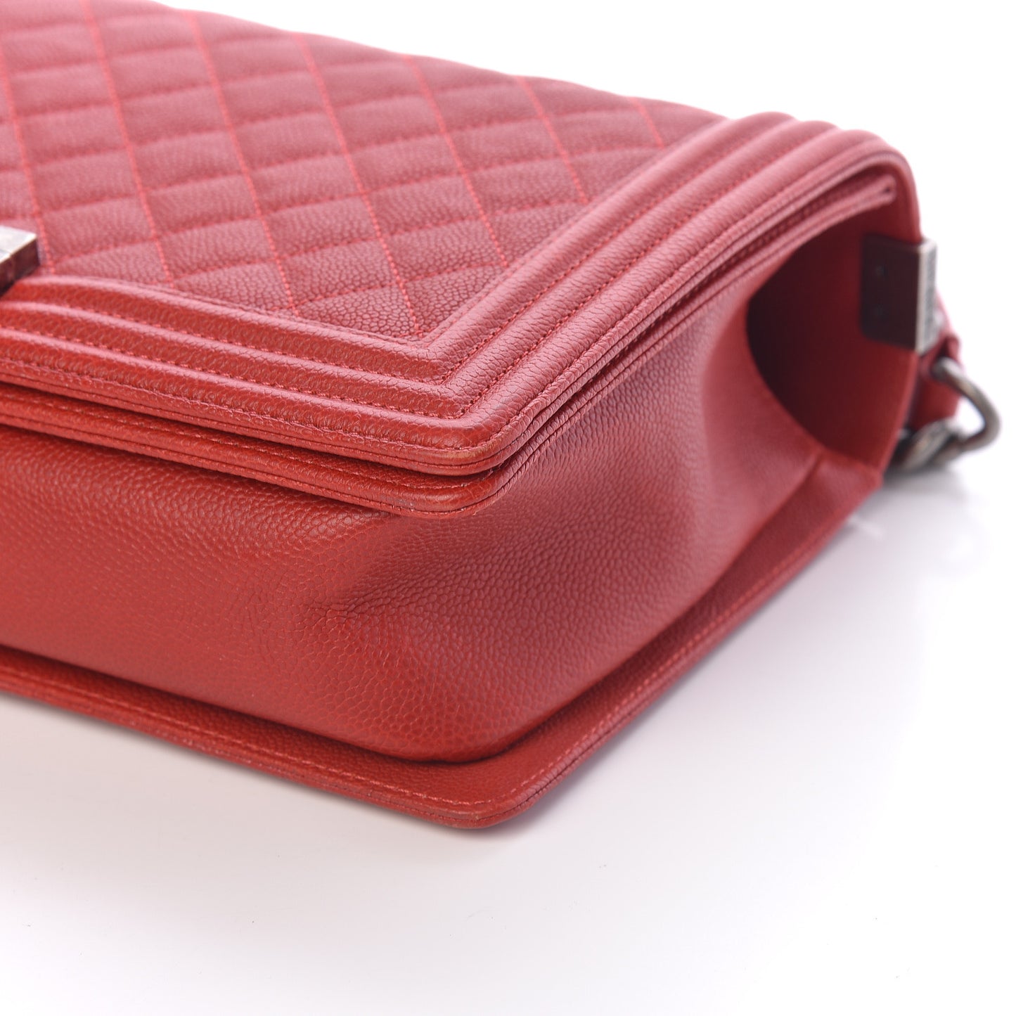 Caviar Quilted New Medium Boy Flap Dark Red