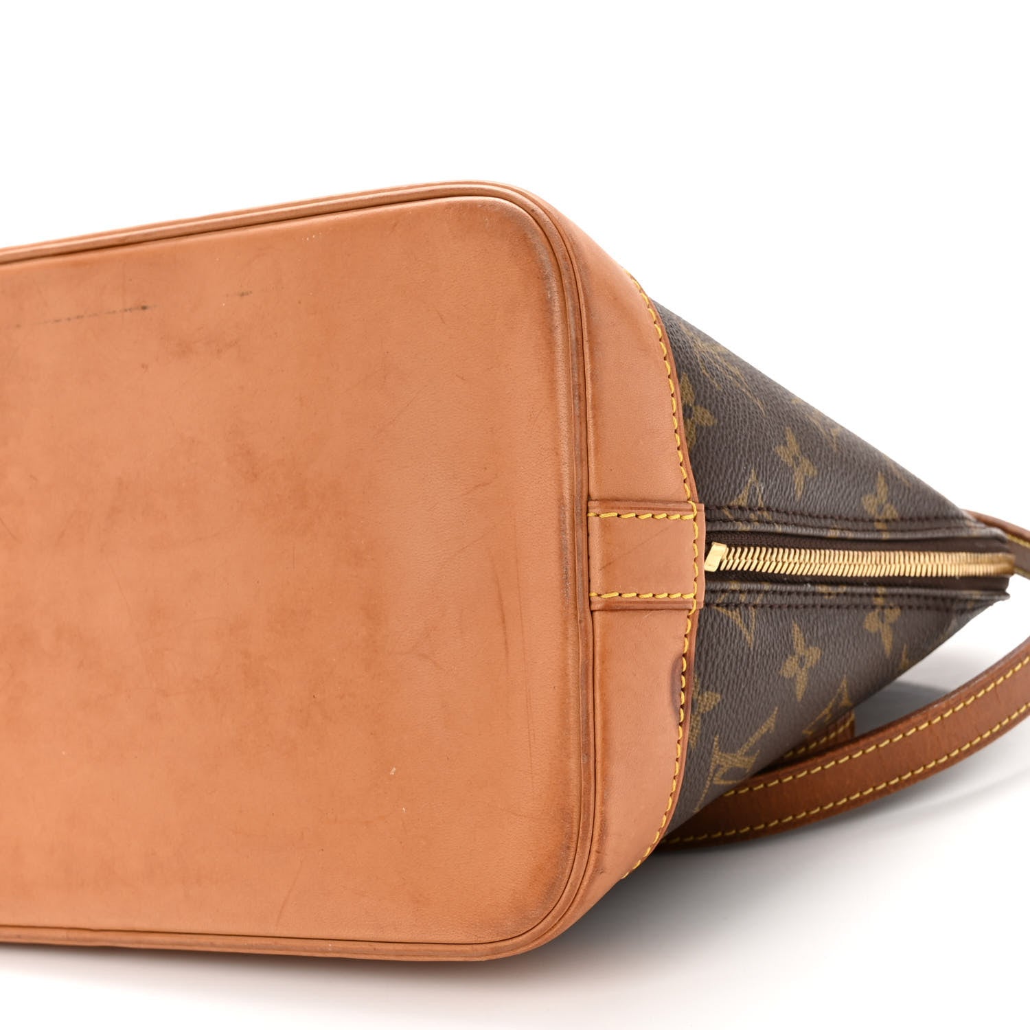Louis Vuitton Monogram Alma MM 9 of 13