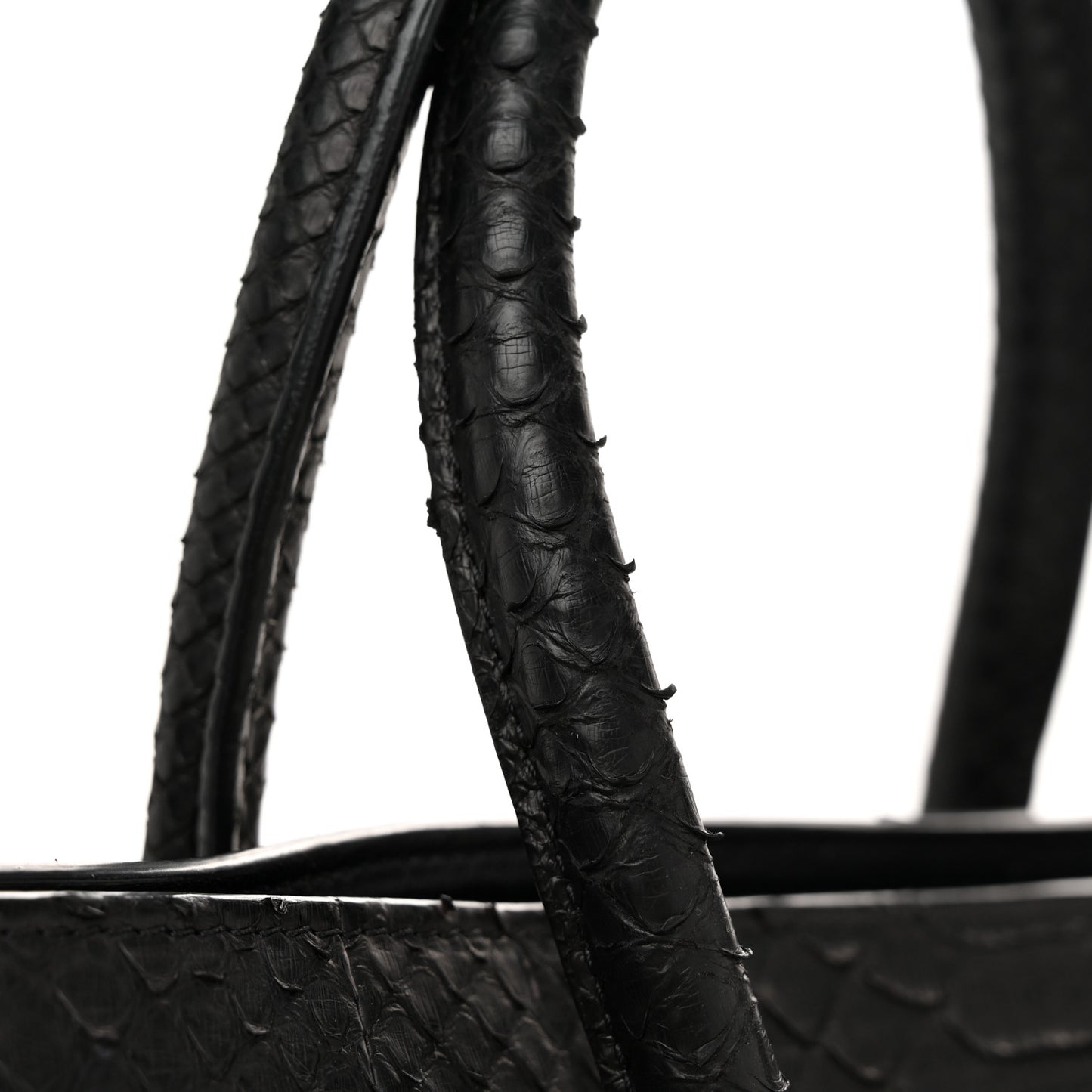 Snakeskin Medium Phantom Luggage Black