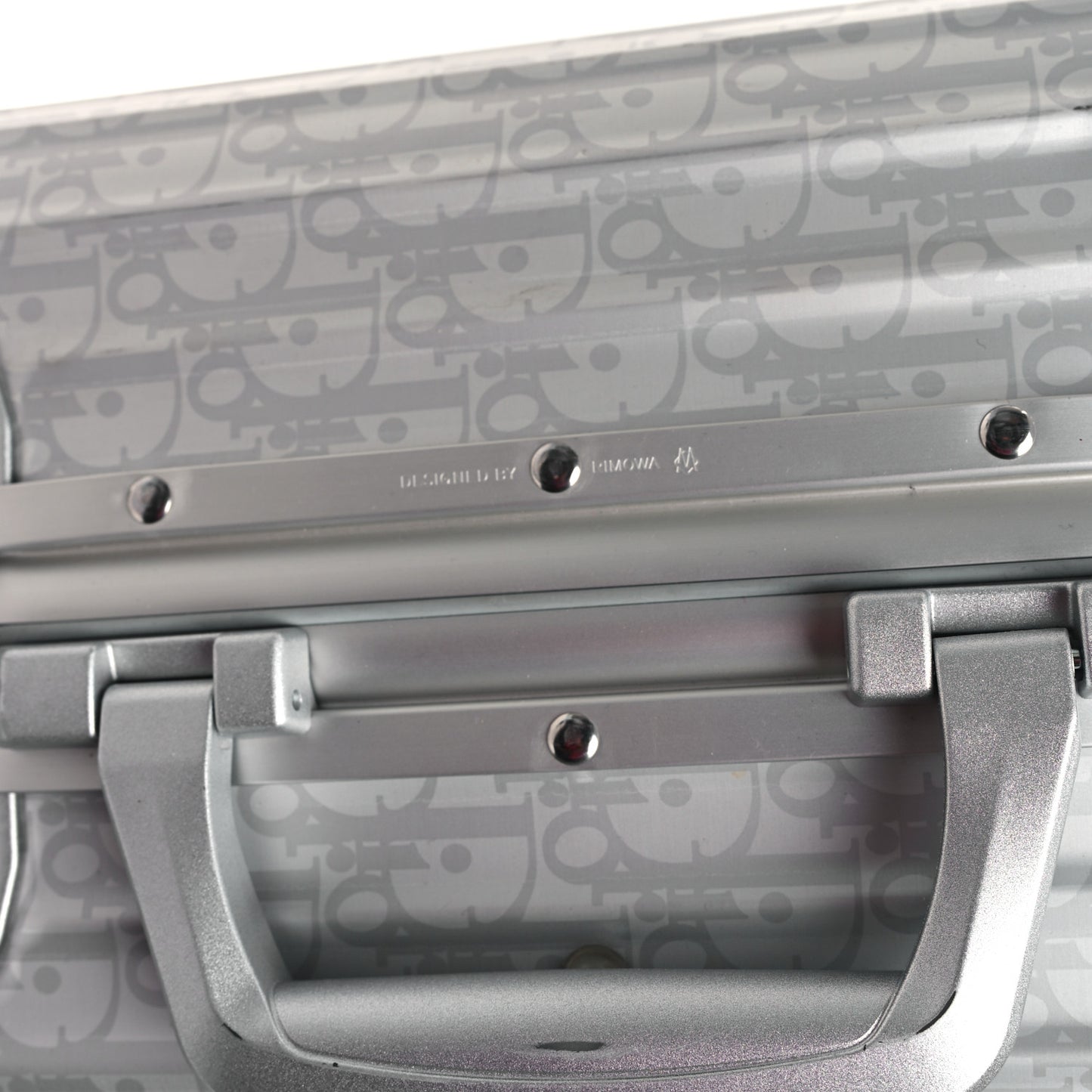 X RIMOWA Aluminum Gradient Cabin Luggage Silver