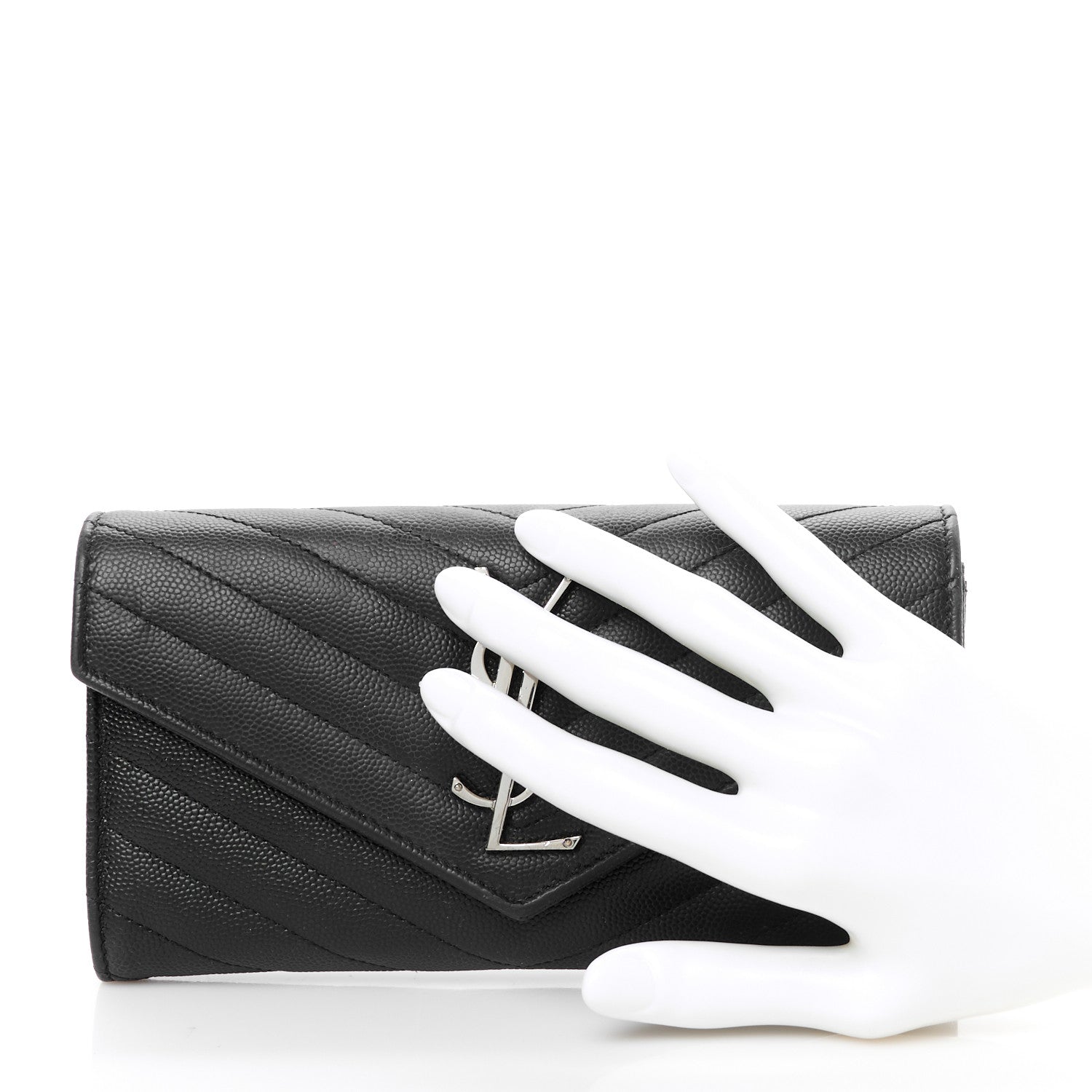 Saint Laurent Grain De Poudre Matelasse Chevron Monogram Flap Wallet Black 2 of 9