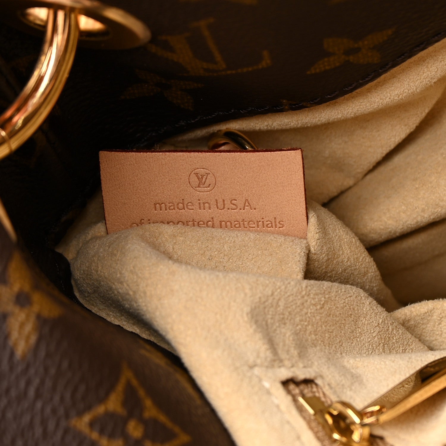 Louis Vuitton Monogram Artsy MM 7 of 18