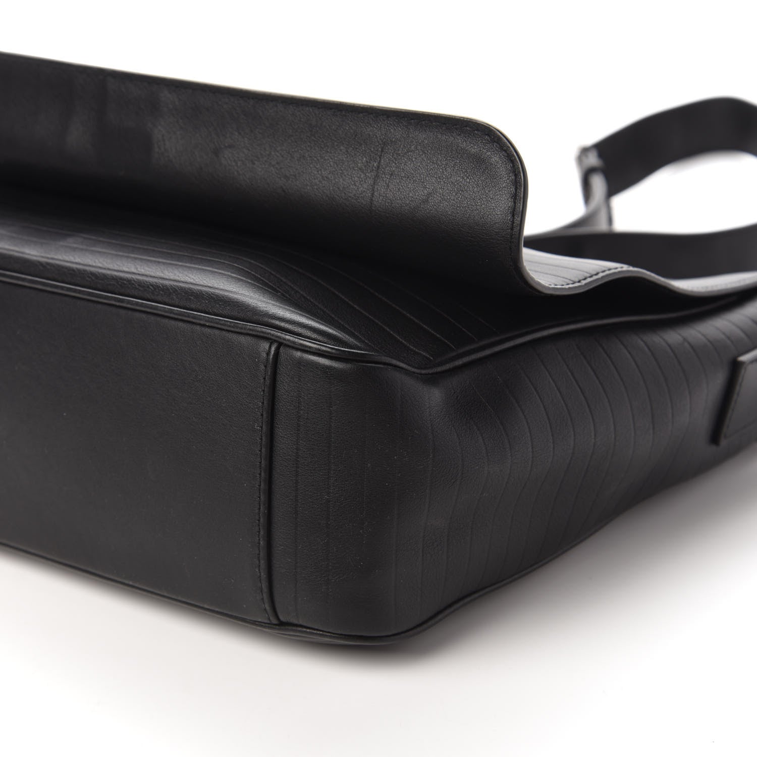 Christian Dior HOMME Calfskin Ribbed Messenger Black 7 of 10