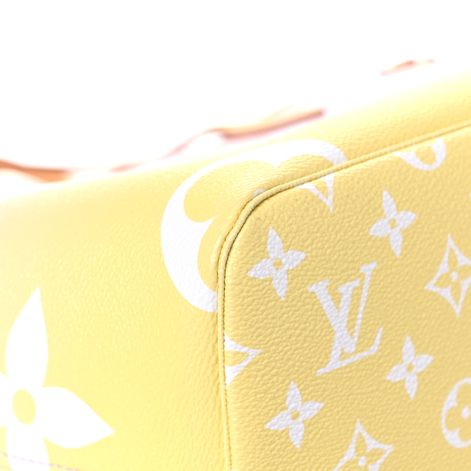 Louis Vuitton Monogram Giant By The Pool Neverfull MM Light Pink 7 of 23
