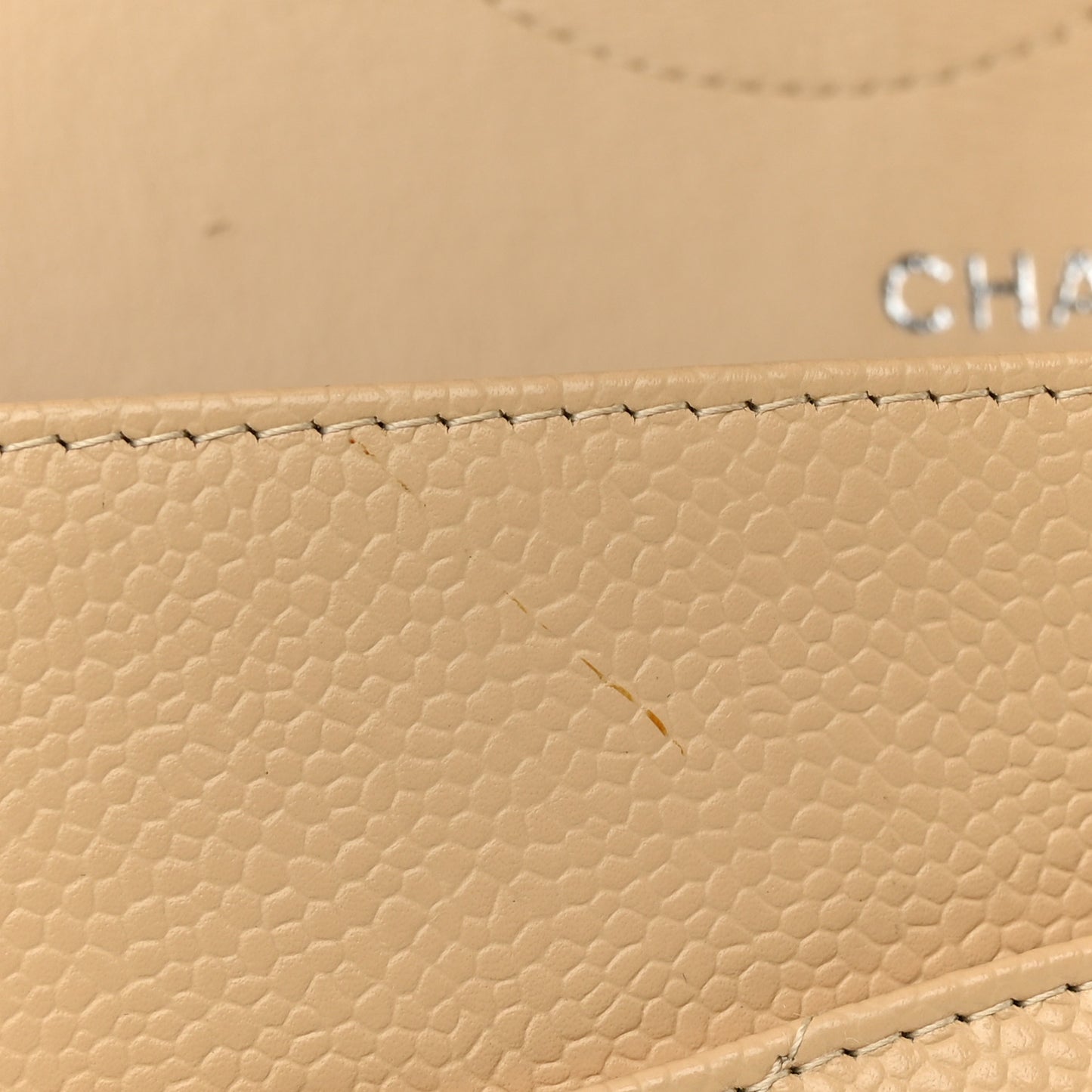 Caviar Quilted Jumbo Double Flap Beige Clair