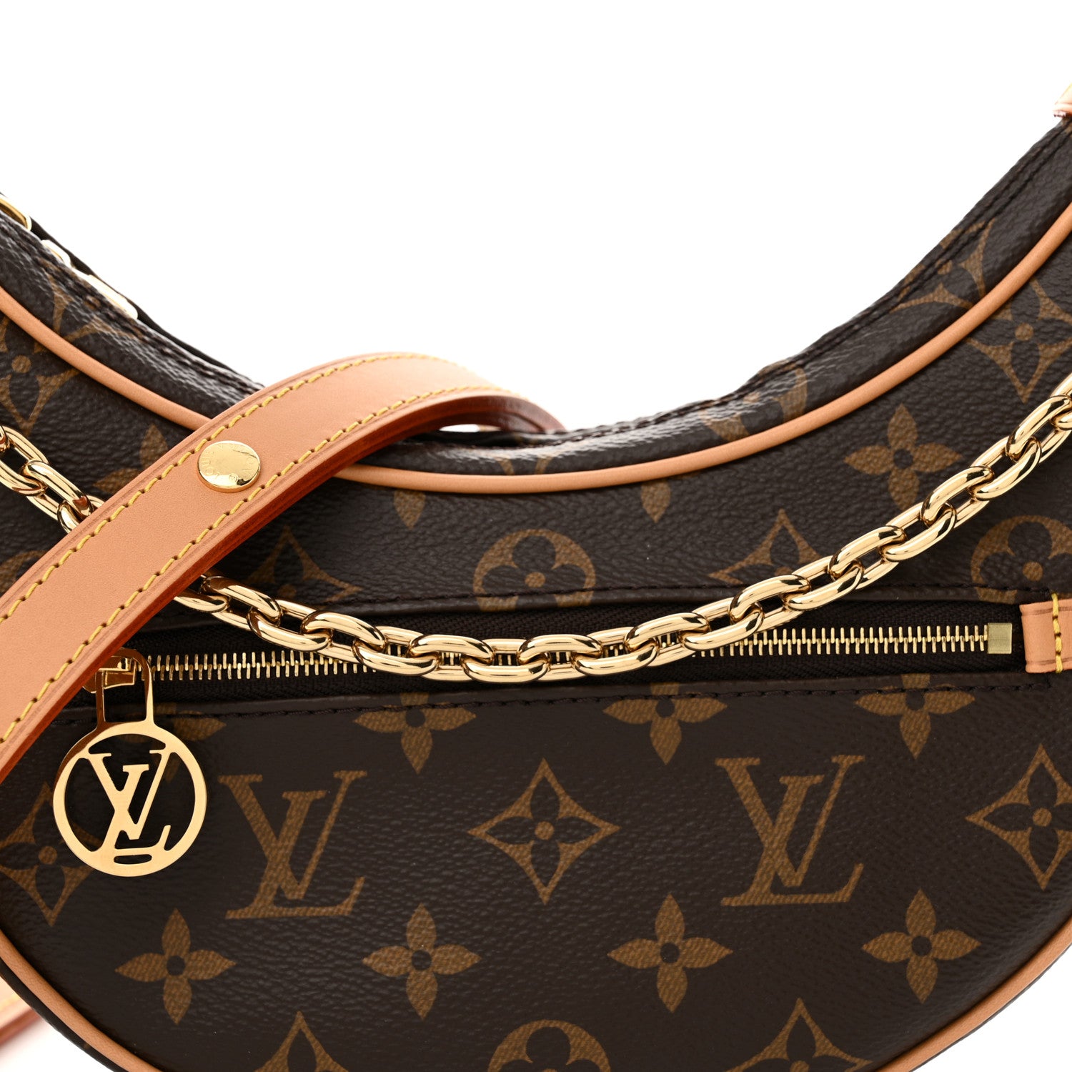 Louis Vuitton Monogram Loop 7 of 9