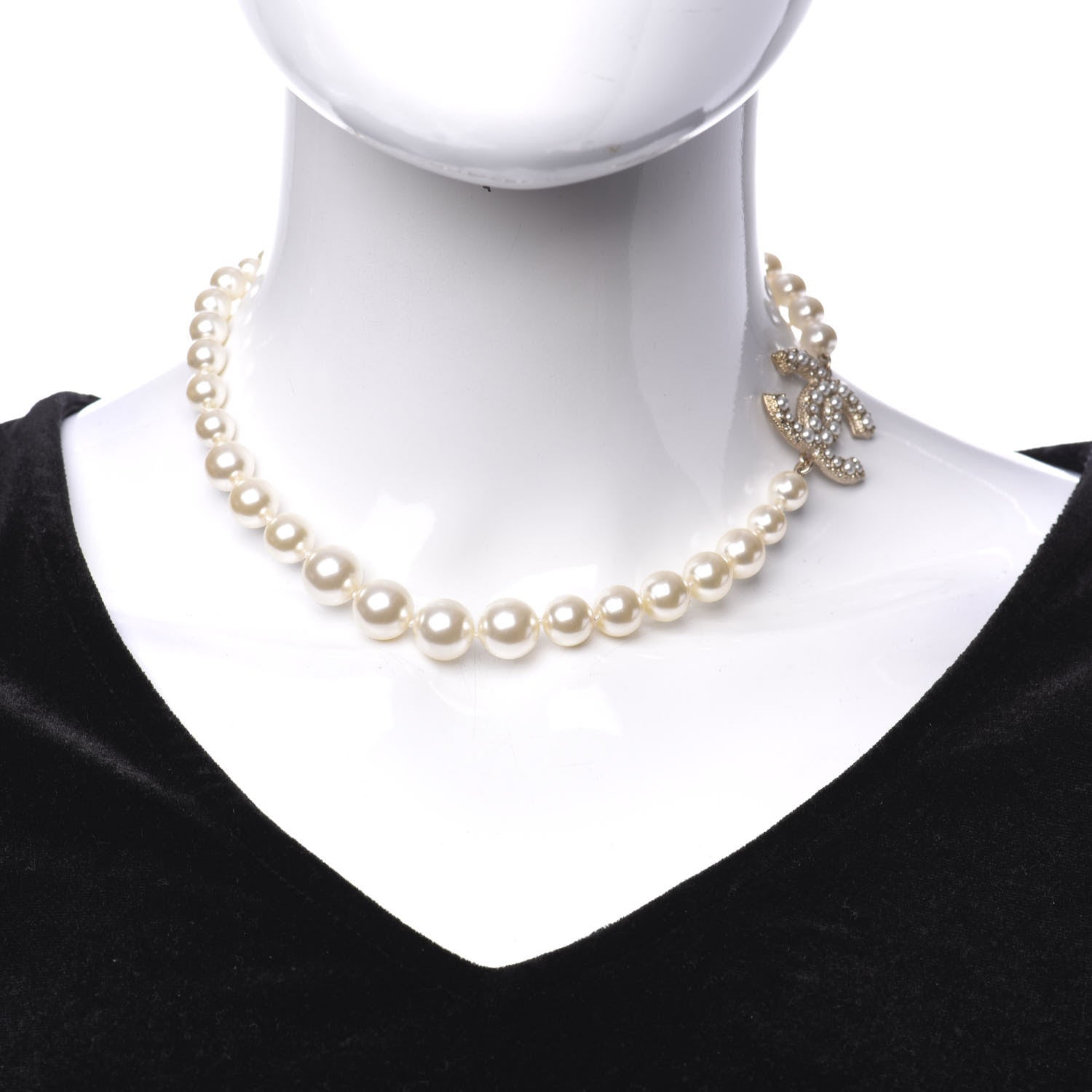Chanel Graduated Pearl CC Short Necklace Gold 2 of 5