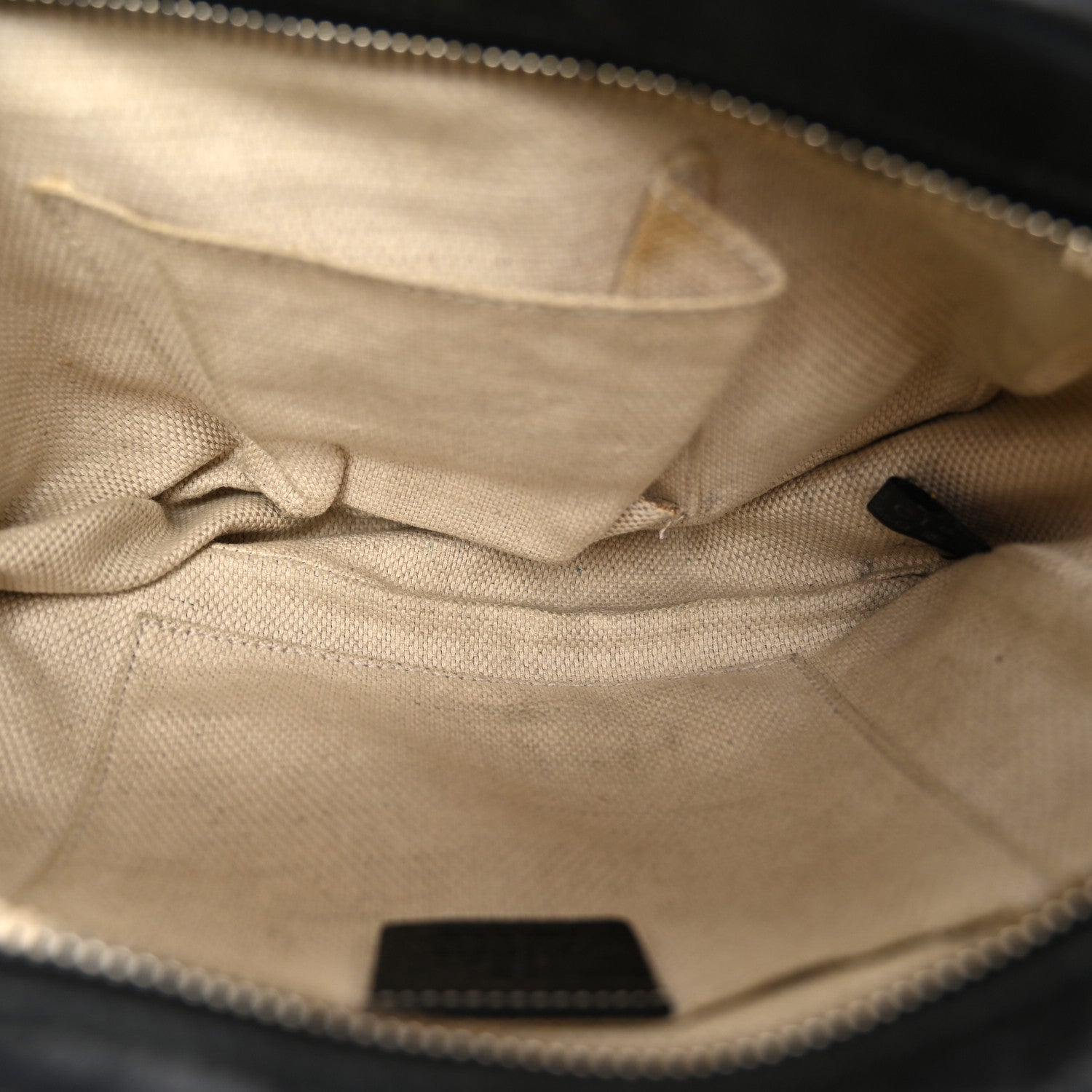 Gucci Pebbled Calfskin Small Soho Disco Bag Black 5 of 12