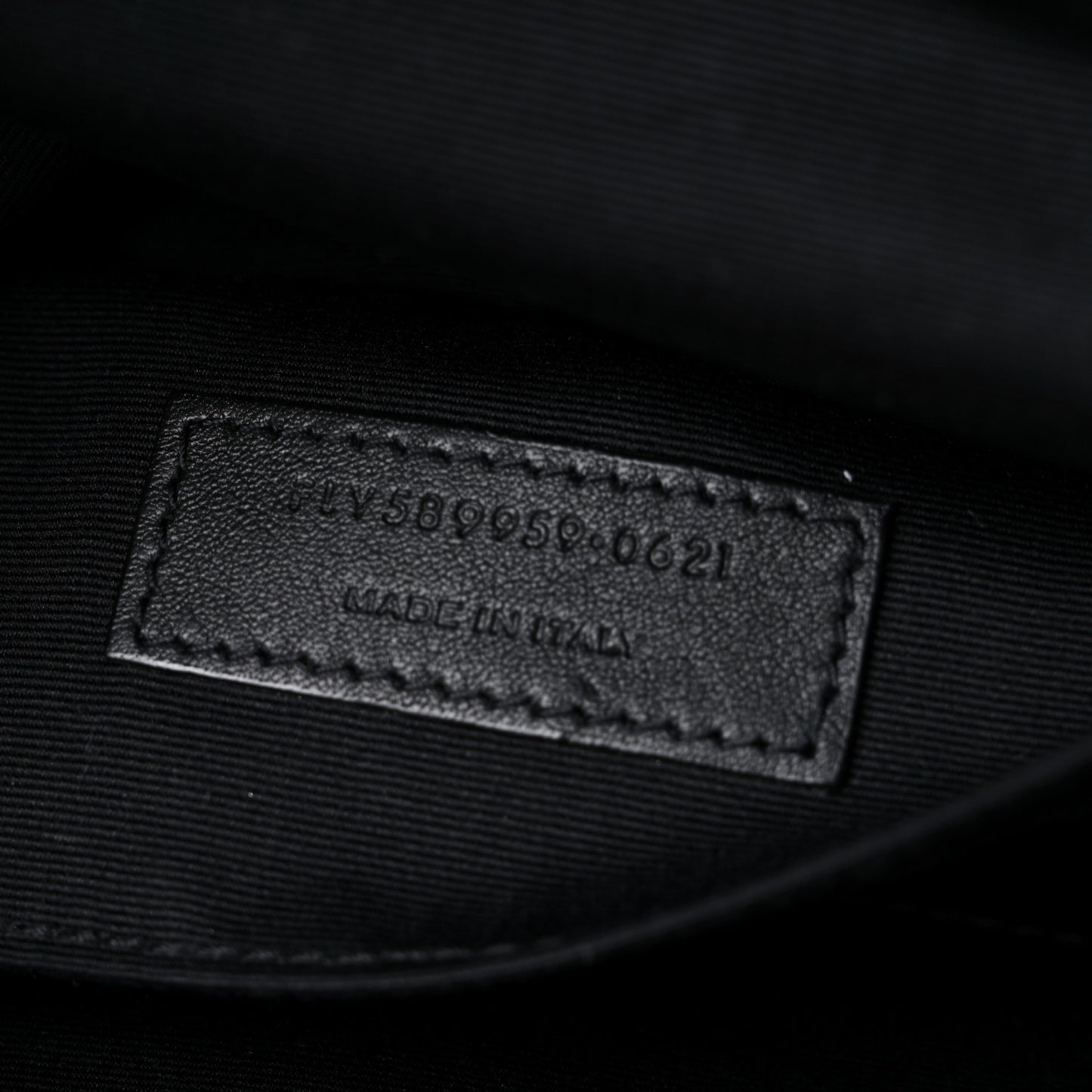 Grain De Poudre Monogram Belt Bag Black