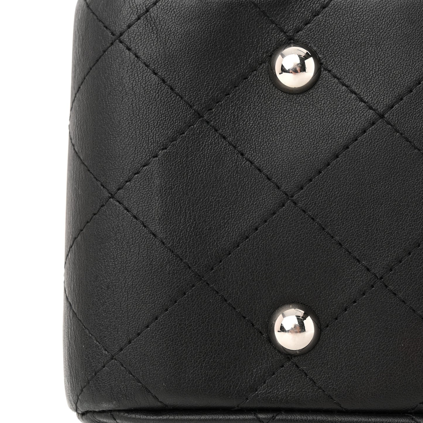 Calfskin Quilted Large Classic Shopping Tote Black