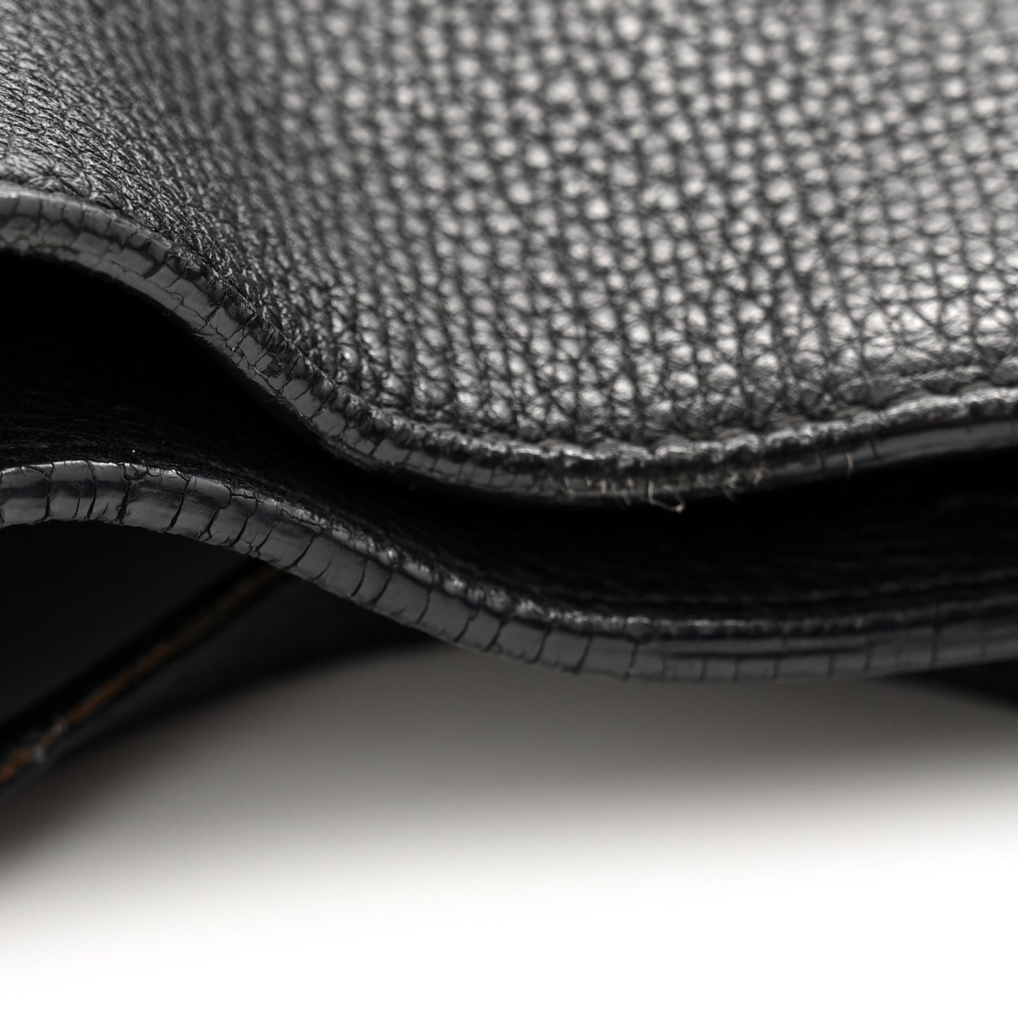 Grainy Calfskin House Check Small Canterbury Black