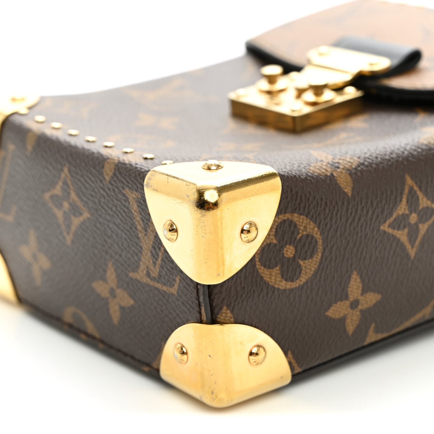 Reverse Monogram Camera Box NM