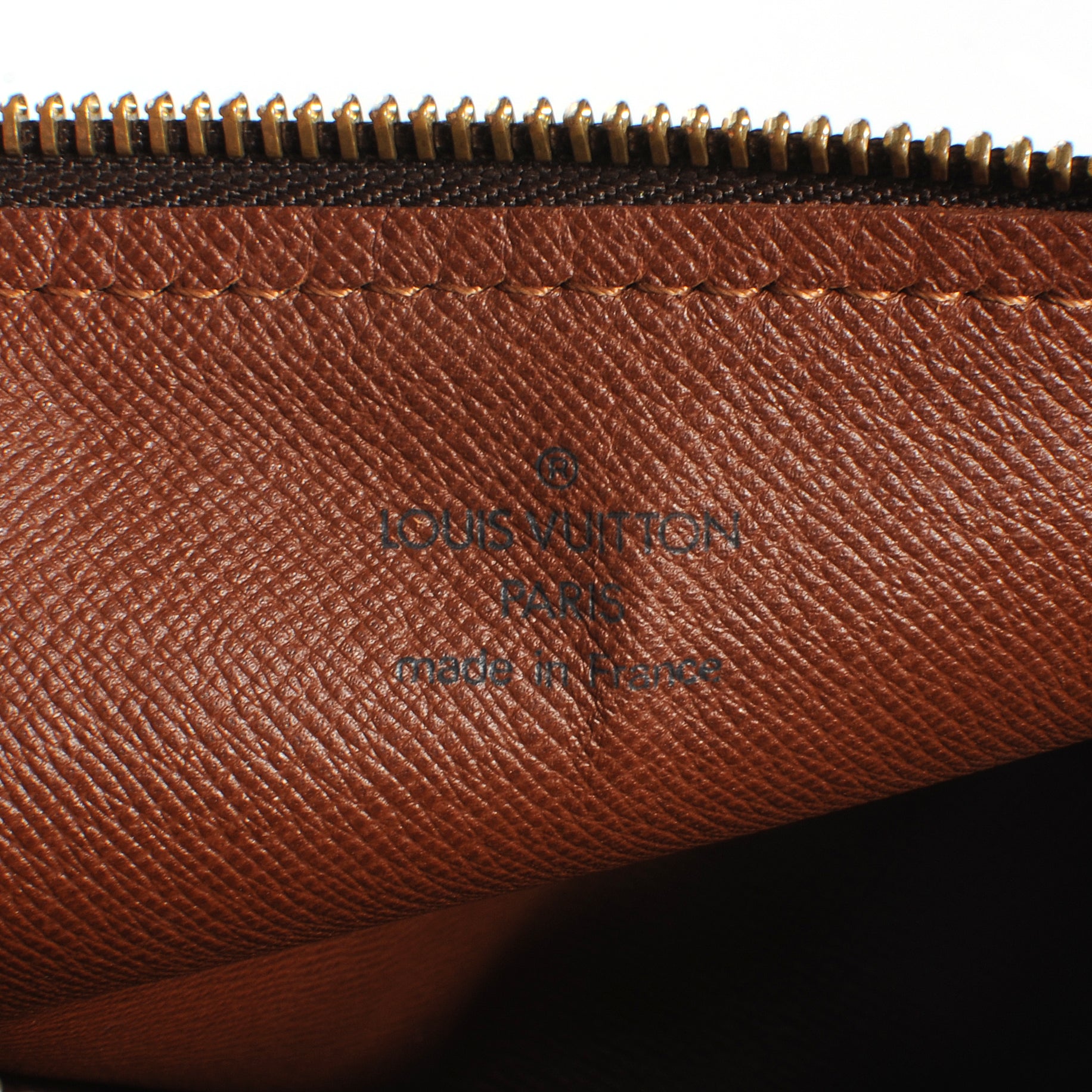 Louis Vuitton Monogram Papillon 26 5 of 7