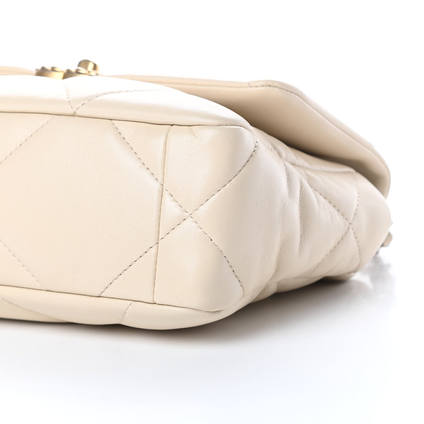 Lambskin Quilted Medium Chanel 19 Flap Beige