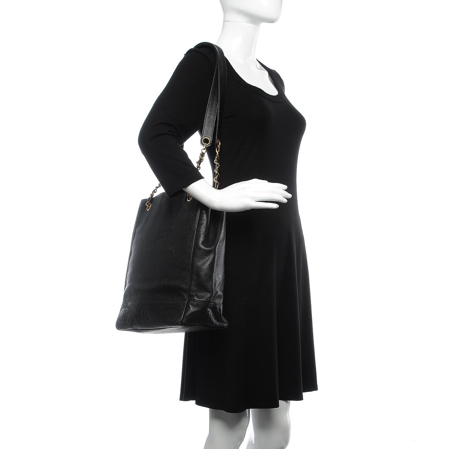 Caviar Shoulder Bag Black