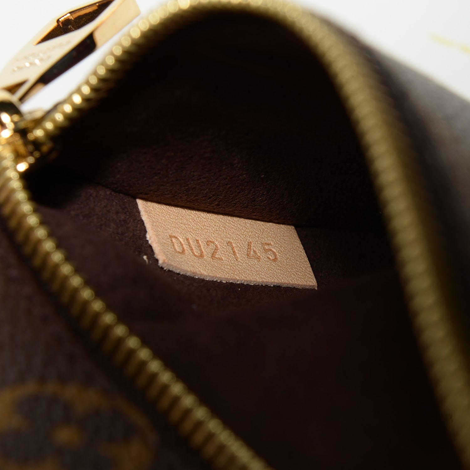 Louis Vuitton Monogram Pochette Metis 7 of 8