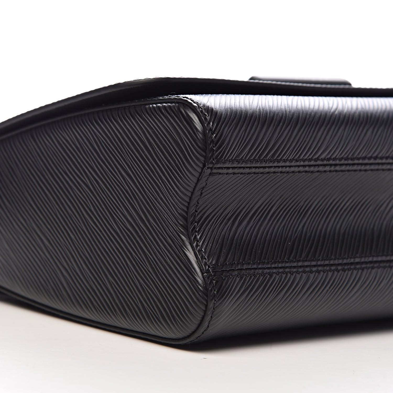 Louis Vuitton Epi Twist Shoulder Bag MM Matte Black 6 of 10