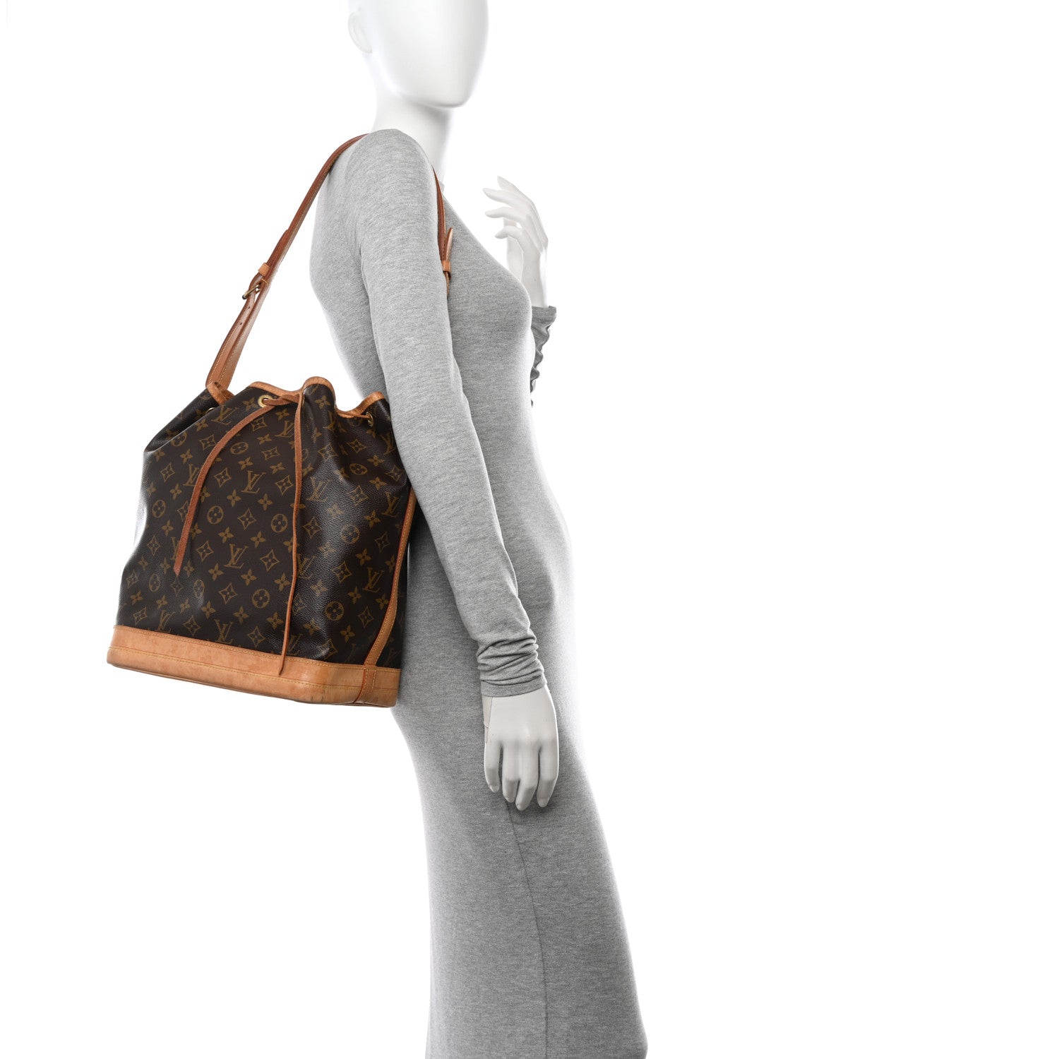 Louis Vuitton Monogram Noe 2 of 23