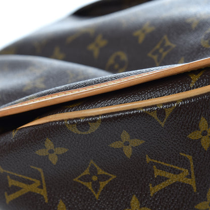 Louis Vuitton Monogram Menilmontant MM 9 of 16