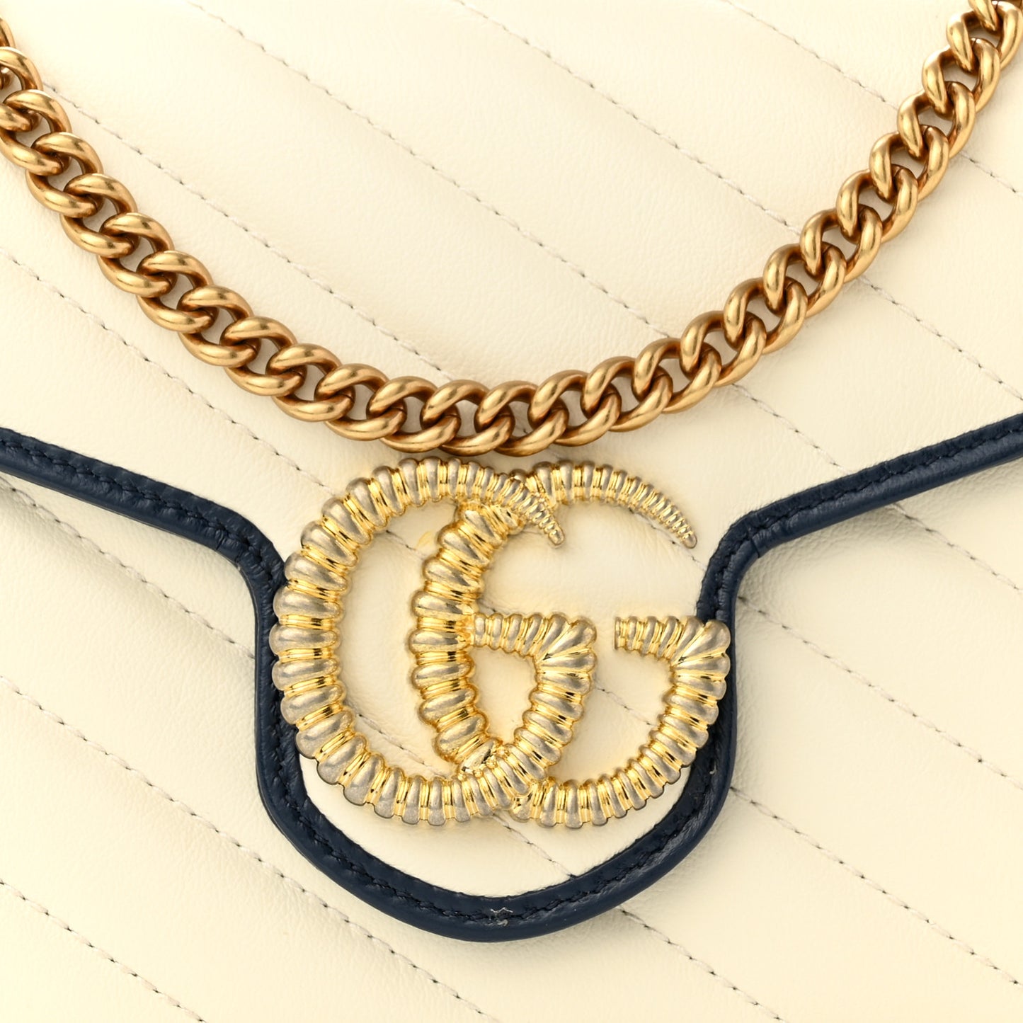 Vintage Effect Calfskin Matelasse Diagonal Torchon GG Marmont Chain Wallet Mystic White Blue Agata