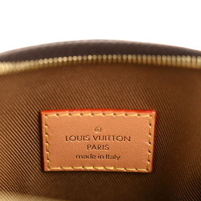 Louis Vuitton Monogram Utility Phone Sleeve 6 of 10