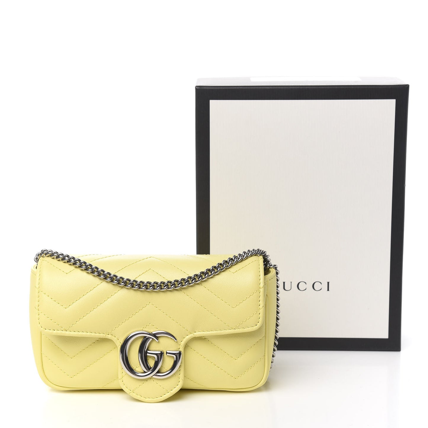 Calfskin Matelasse Super Mini GG Marmont Shoulder Bag Banana