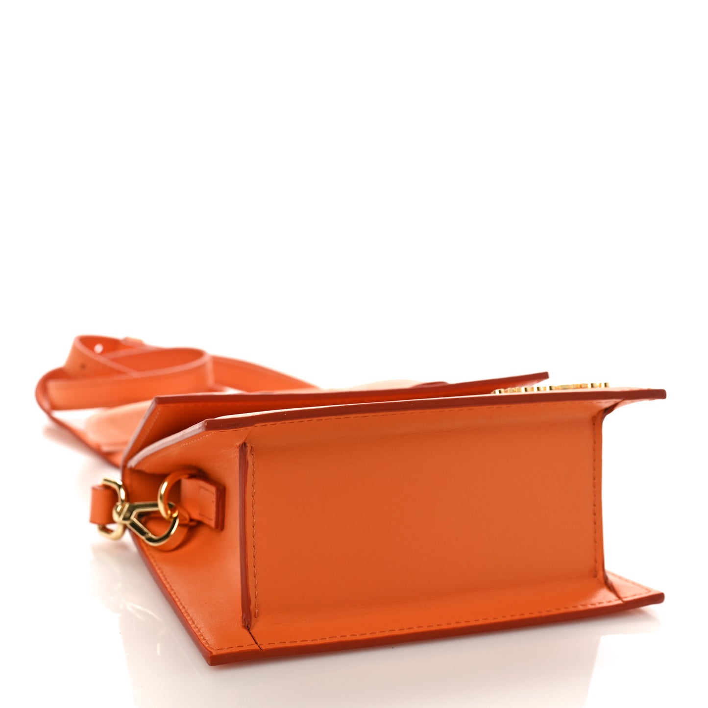 Smooth Calfskin Le Chiquito Moyen Orange