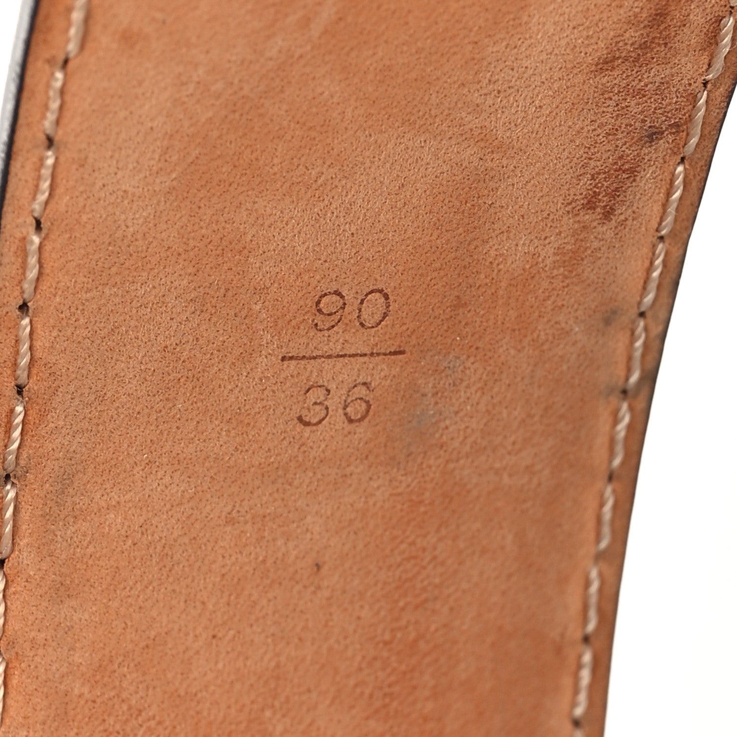 Louis Vuitton Monogram Pochette Solo Belt 4 of 9