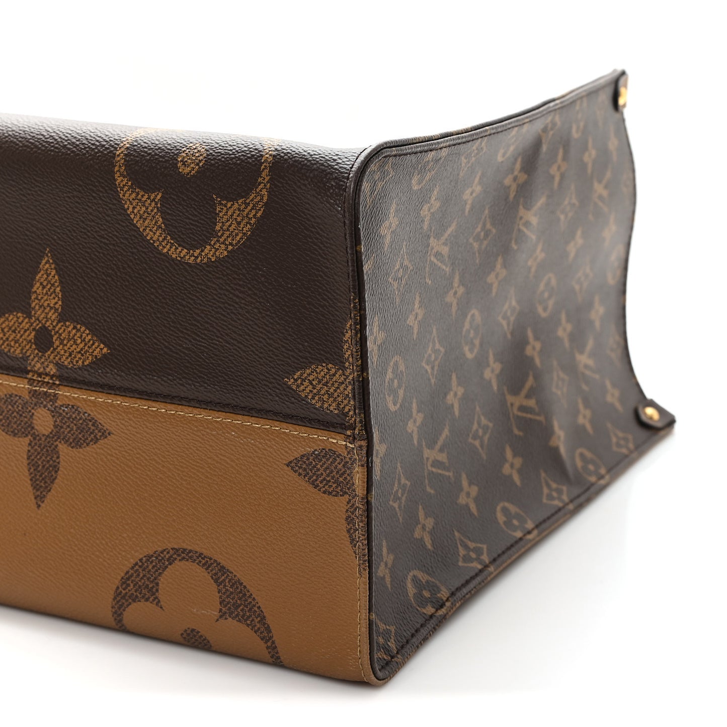 Reverse Monogram Giant Onthego GM