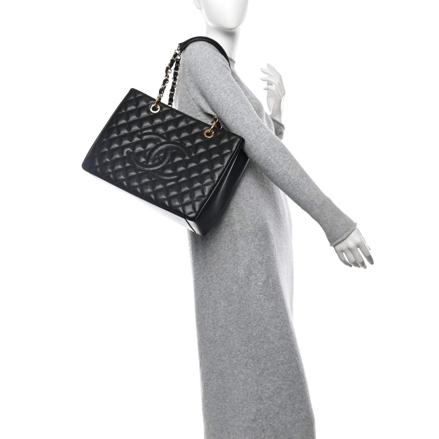 Quilted Grand Shopping Tote GST Black