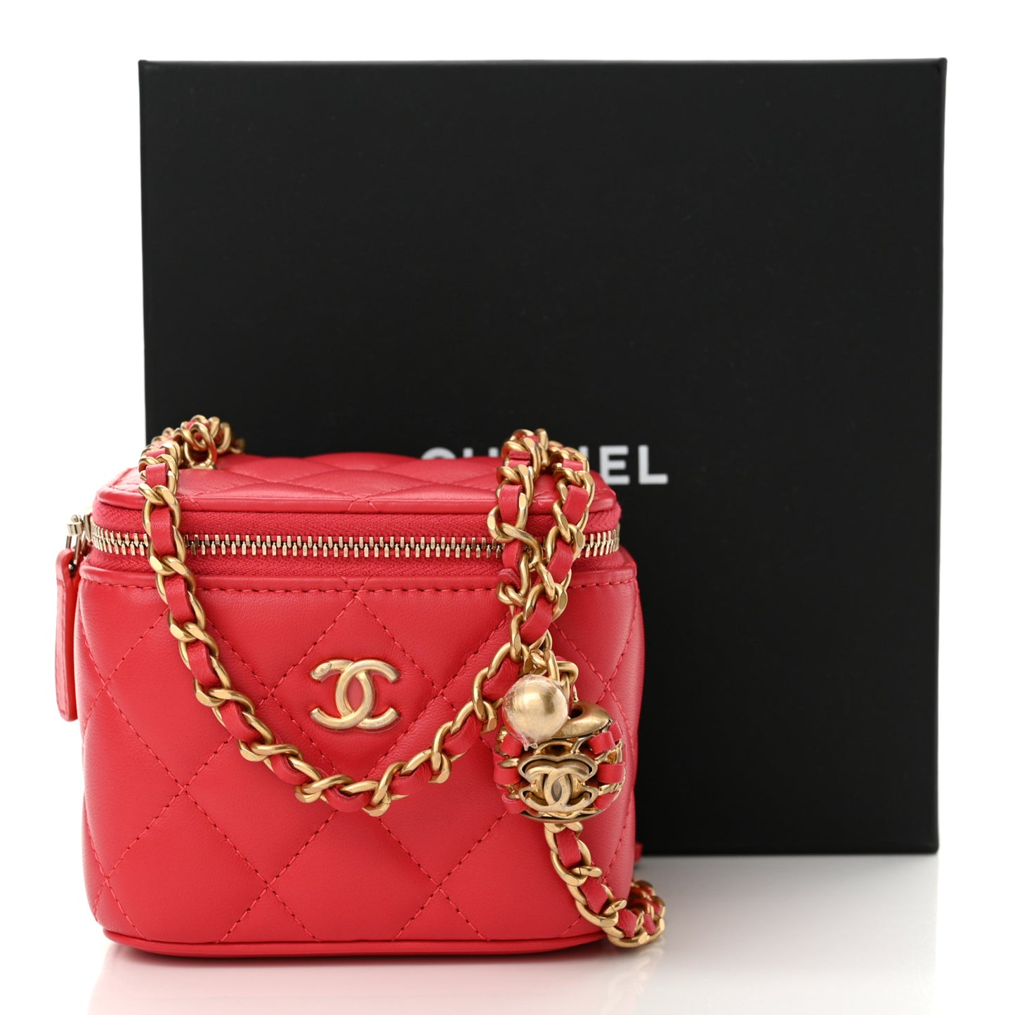 Lambskin Quilted Pearl Crush Mini Vanity Case With Chain Red