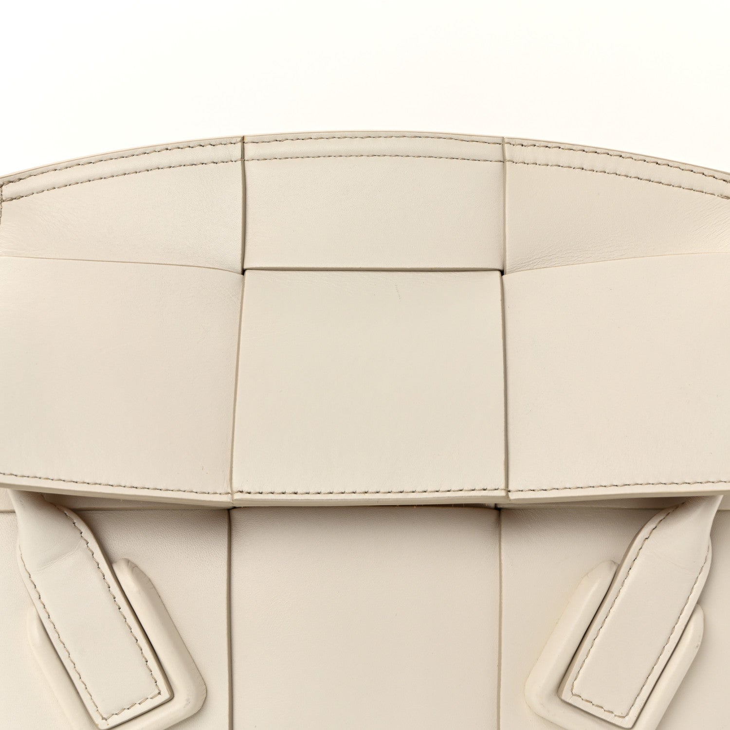 Bottega Veneta French Calfskin Maxi Intrecciato Arco 33 Bianco 7 of 9