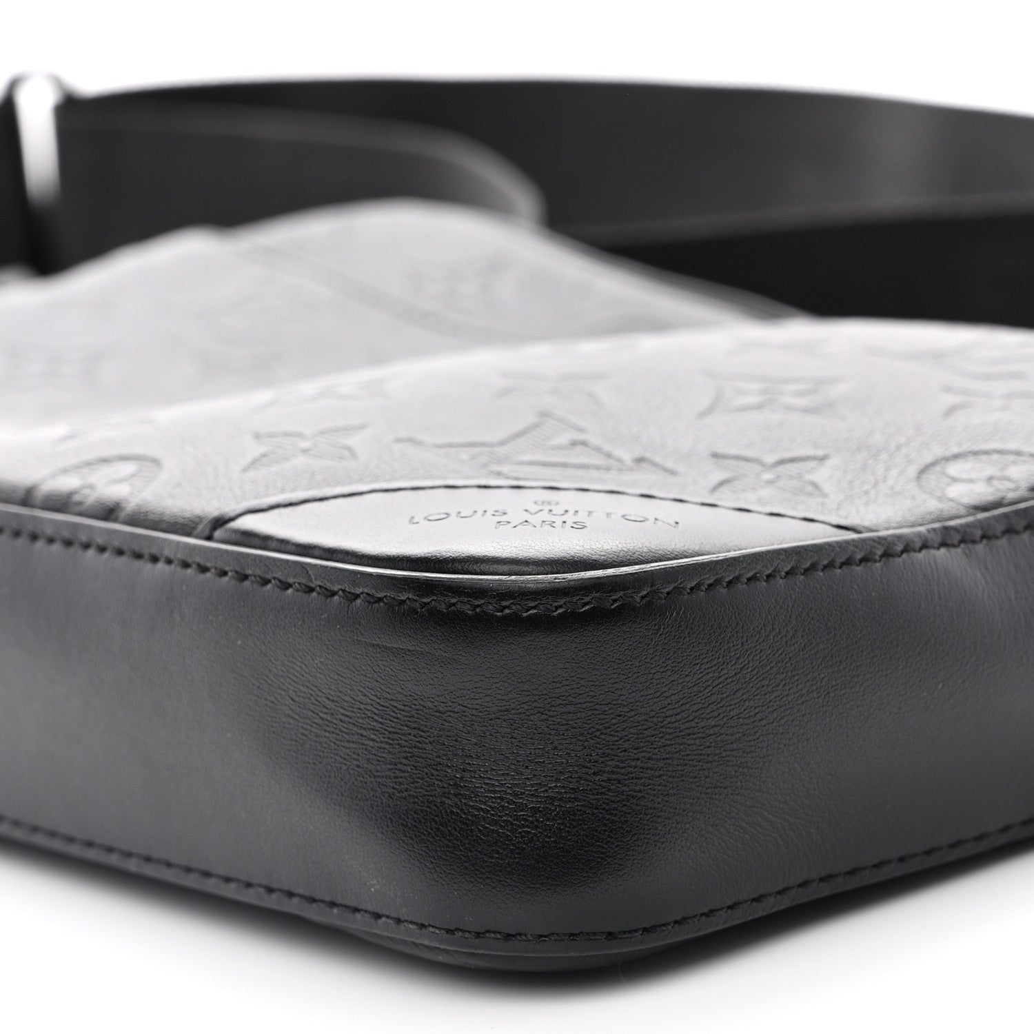Louis Vuitton Calfskin Monogram Shadow Duo Messenger Black 9 of 11