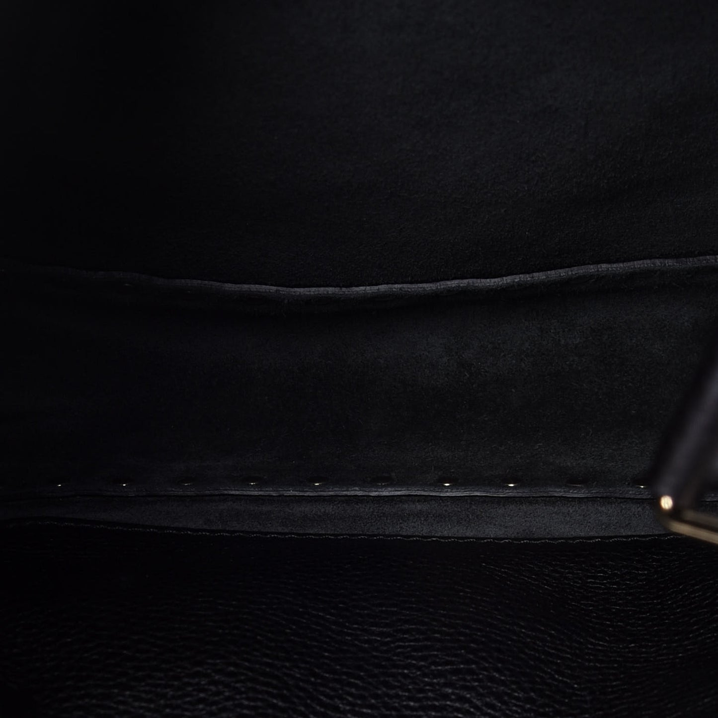 Pebbled Calfskin Small Rockstud Flip-Lock Messenger Bag Black