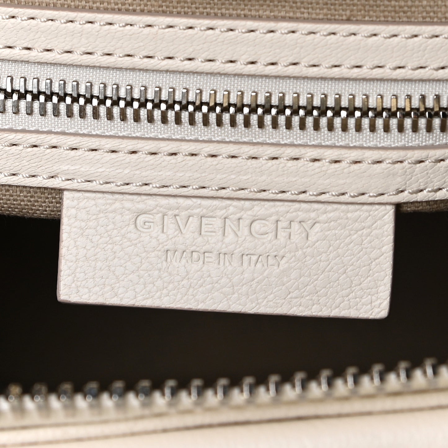 Sugar Goatskin Small Antigona Off White