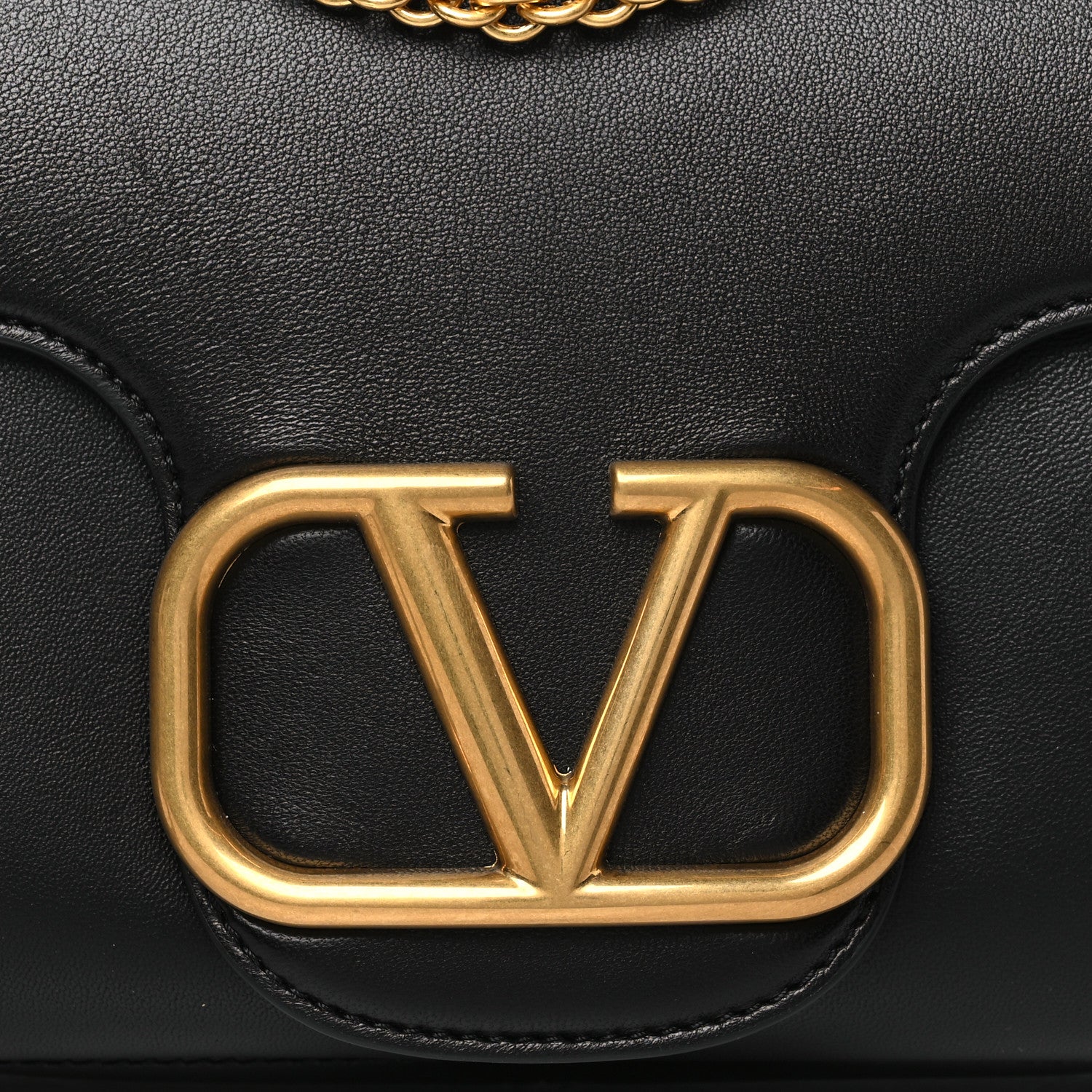Valentino Garavani Nappa Stud Sign Shoulder Bag Black 7 of 9