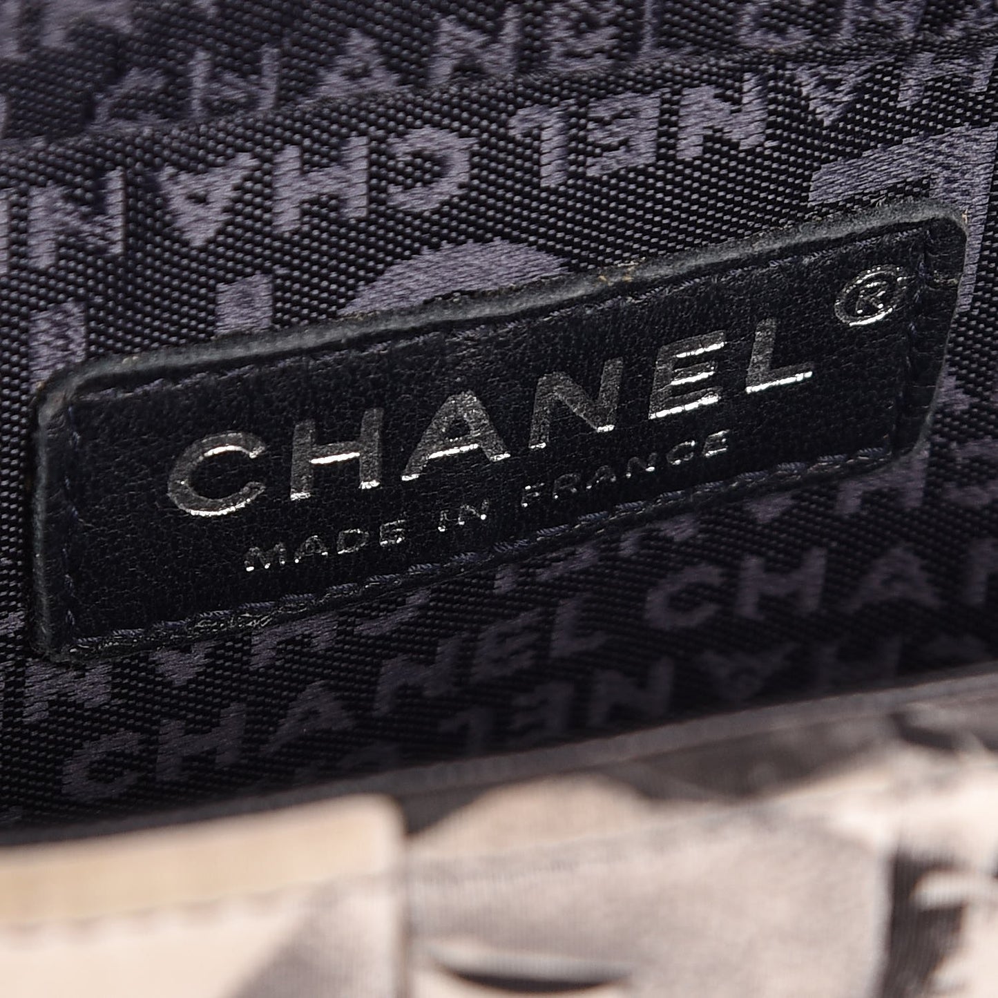 Lambskin Fabric Pleated Symbols Pochette Black