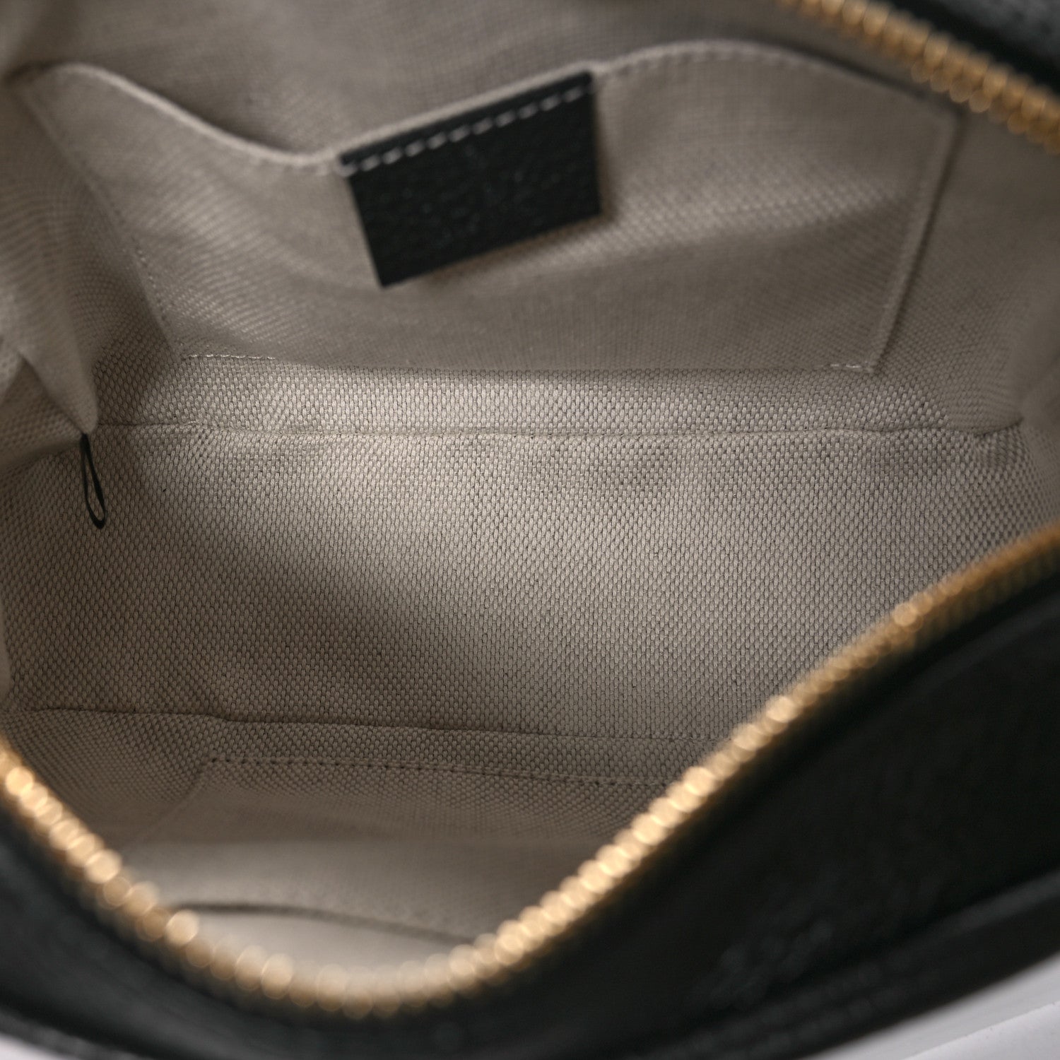 Gucci Pebbled Calfskin Small Soho Disco Bag Black 5 of 11