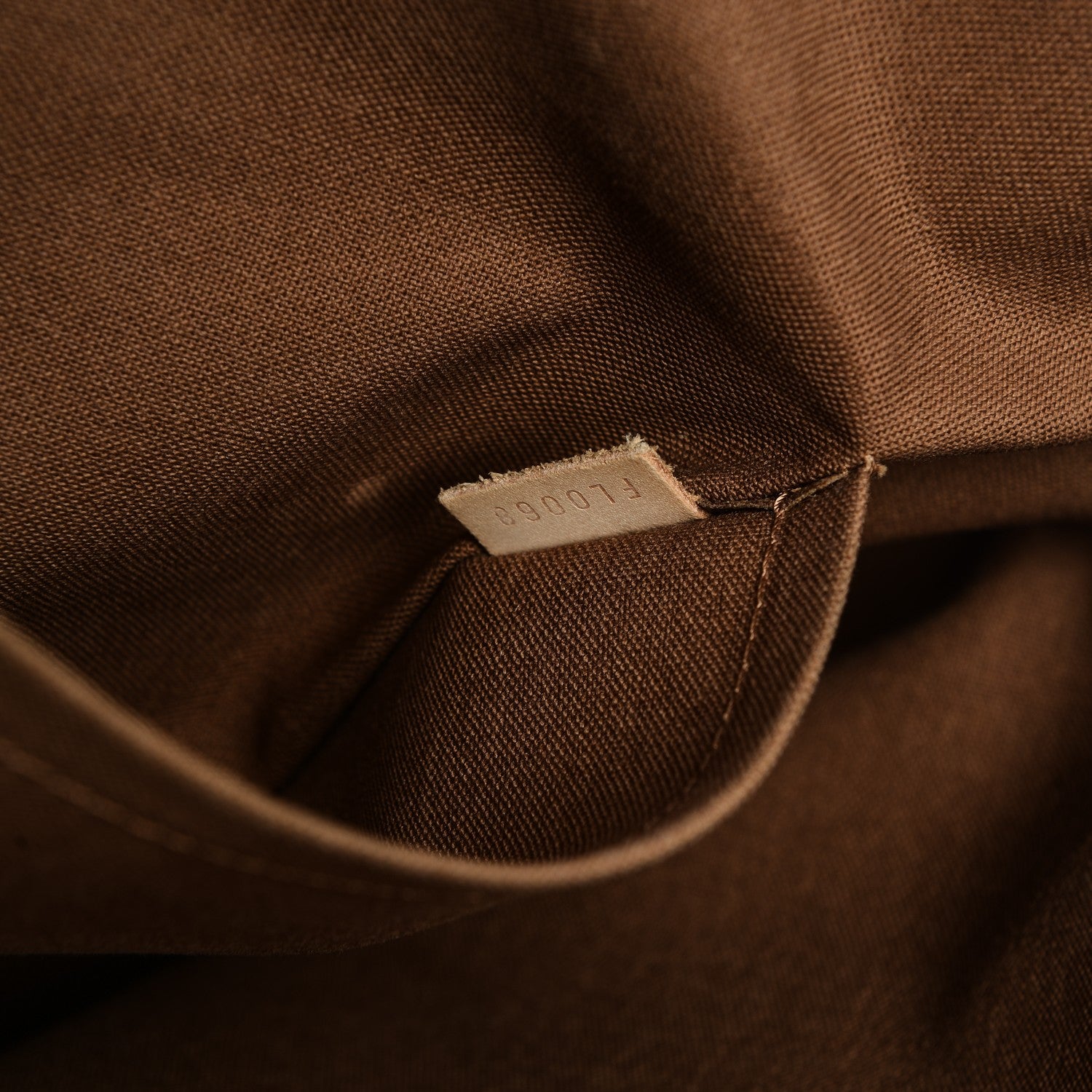 Louis Vuitton Monogram Lockit Horizontal 8 of 13