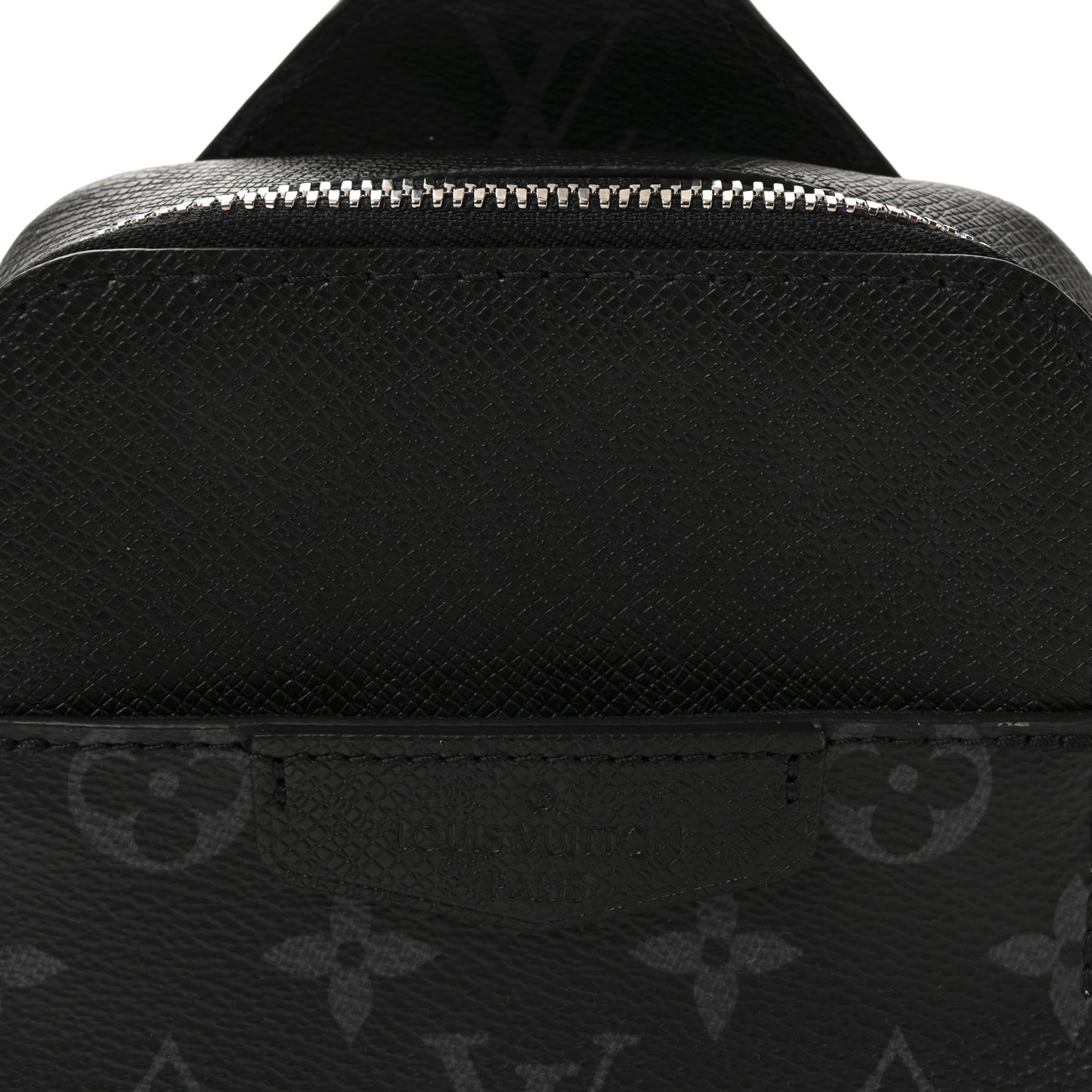 Taigarama Outdoor Slingbag Black