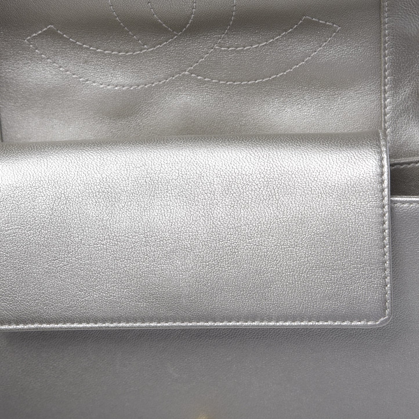 Metallic Sheepskin Chevron Quilted Medium Vintage Mademoiselle Flap Light Gold