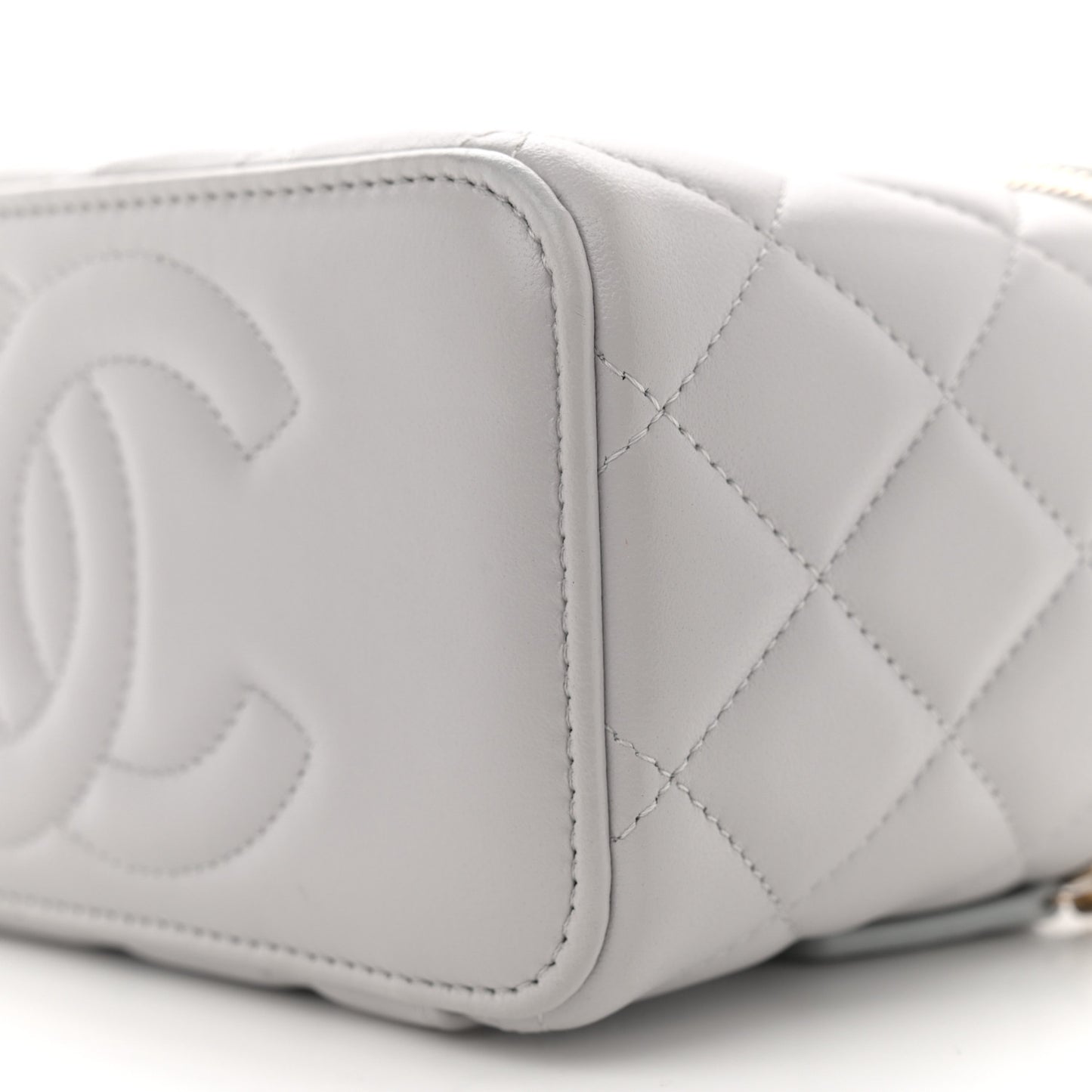 Lambskin Quilted Small Top Handle Vanity Case With Chain light Grey