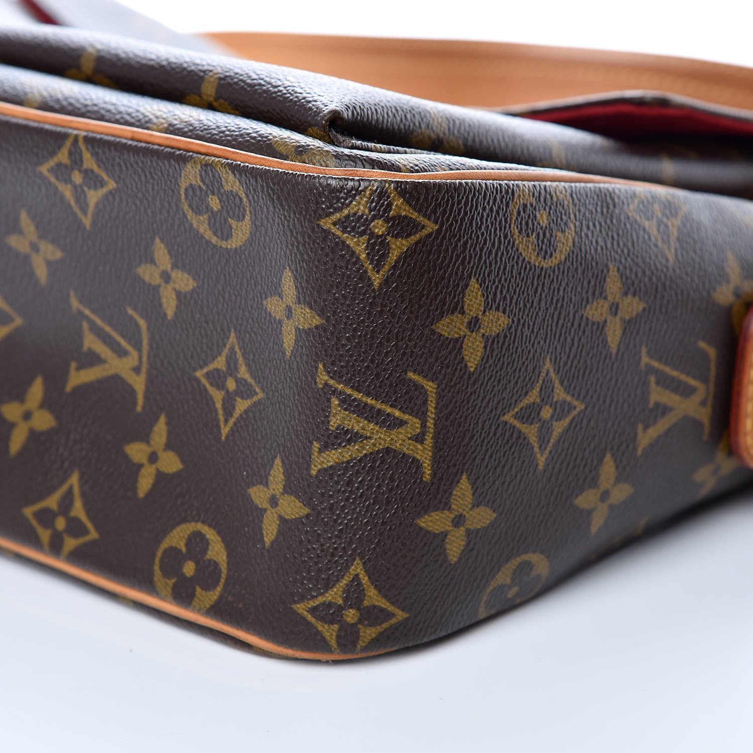Louis Vuitton Monogram Viva-Cite GM 6 of 11