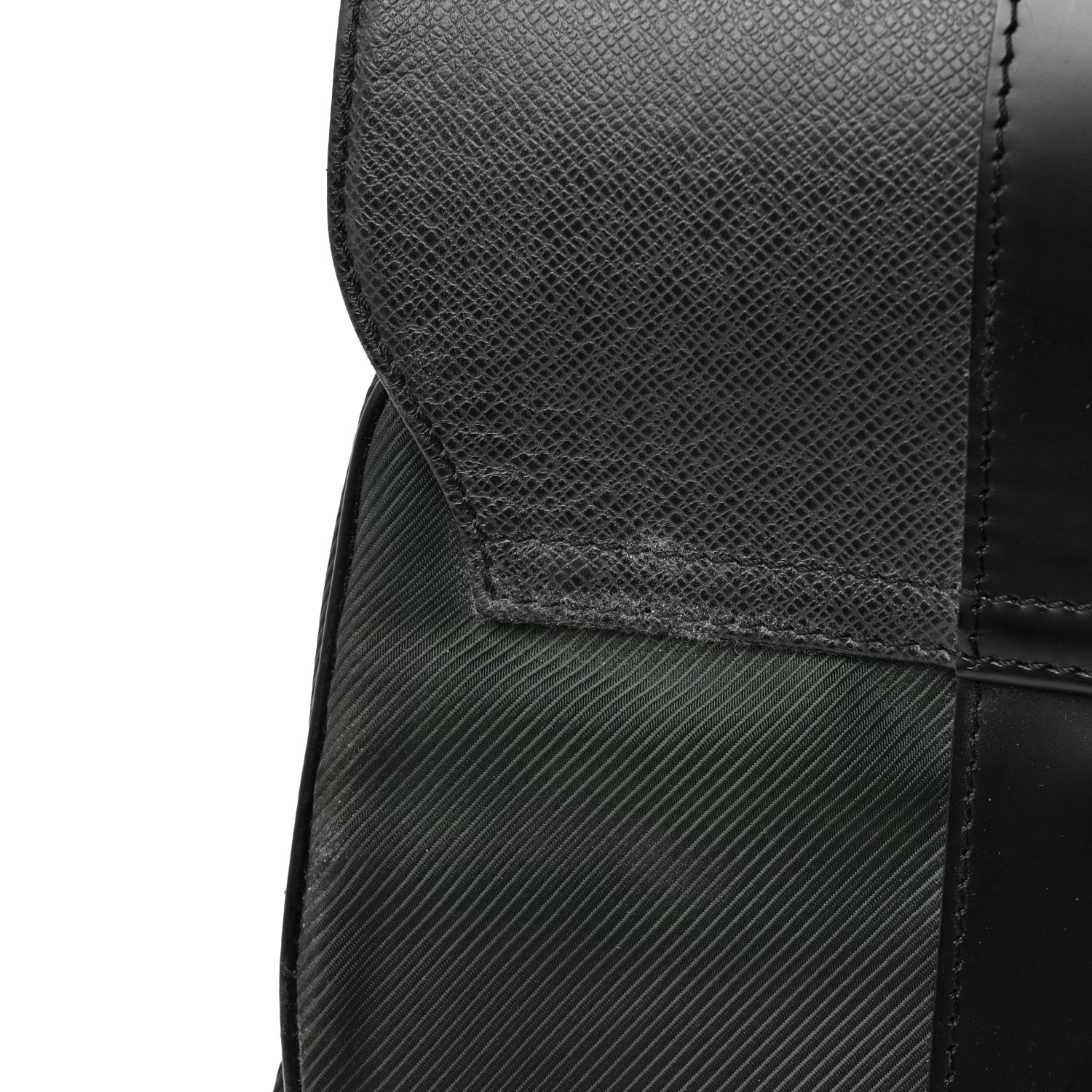 Louis Vuitton Taiga Portable Gibeciere Ardoise 10 of 10