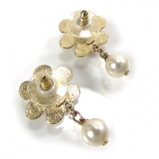 CC Flower Pearl Dangle Earrings Gold