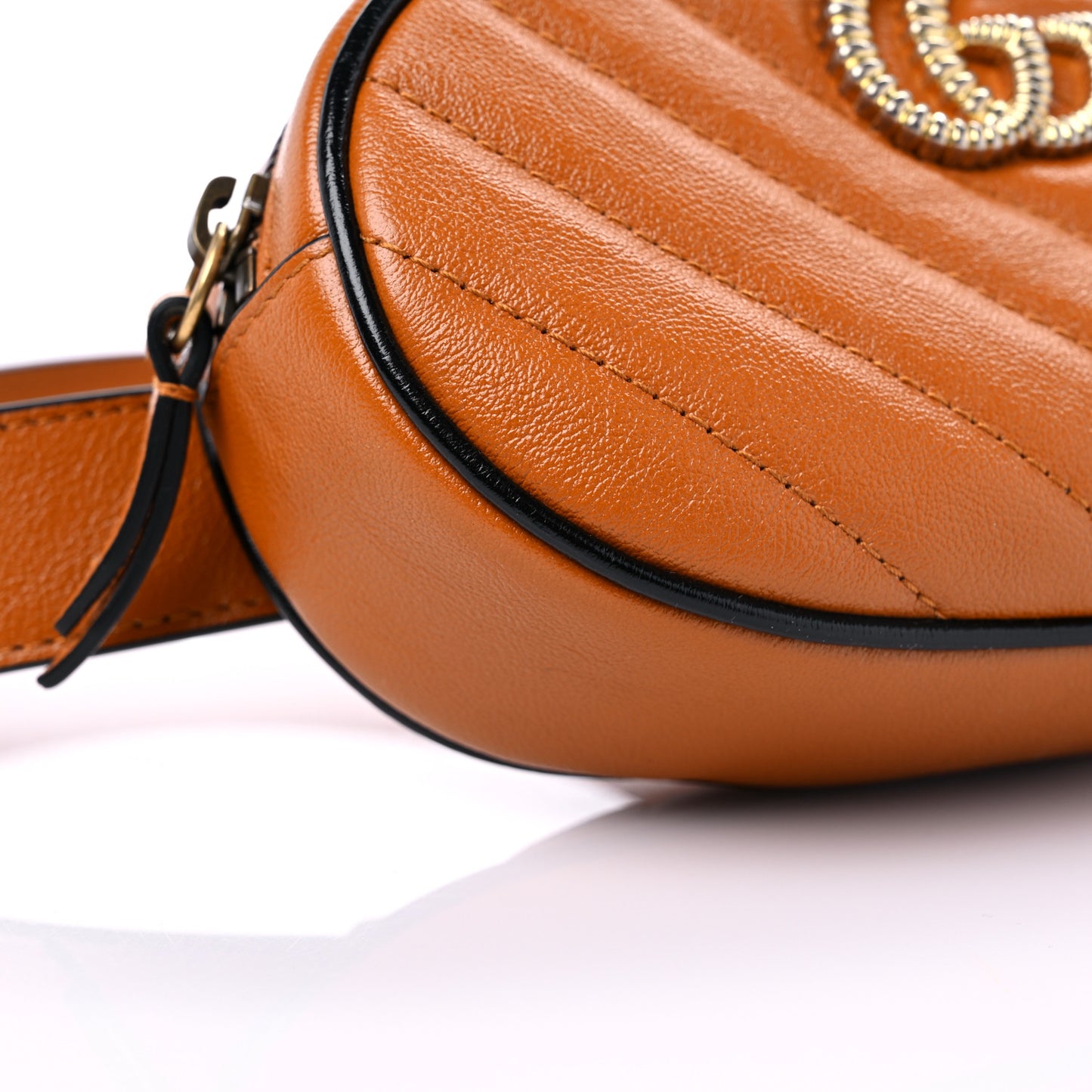 Vintage Effect Calfskin Matelasse Diagonal Torchon GG Marmont Belt Bag 85 34 Cognac